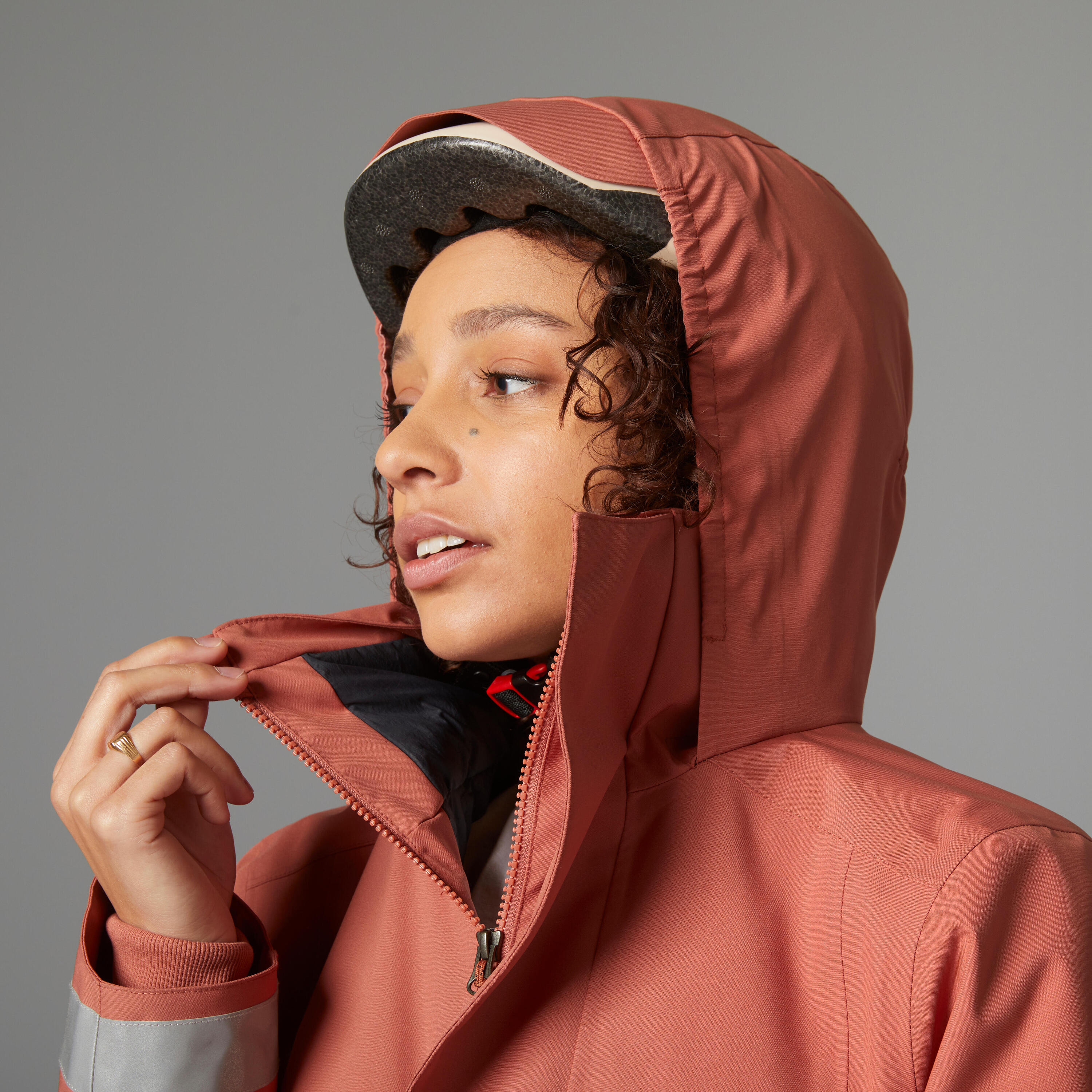 Giacca impermeabile ciclismo donna 540 riflettente terracotta 5/27