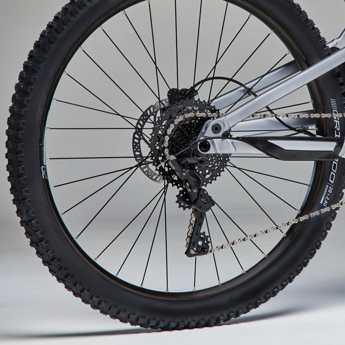 bicicleta-electrica-de-montana-29-aluminio-e-expl-500-s-gris-metalico-500-wh.jpg