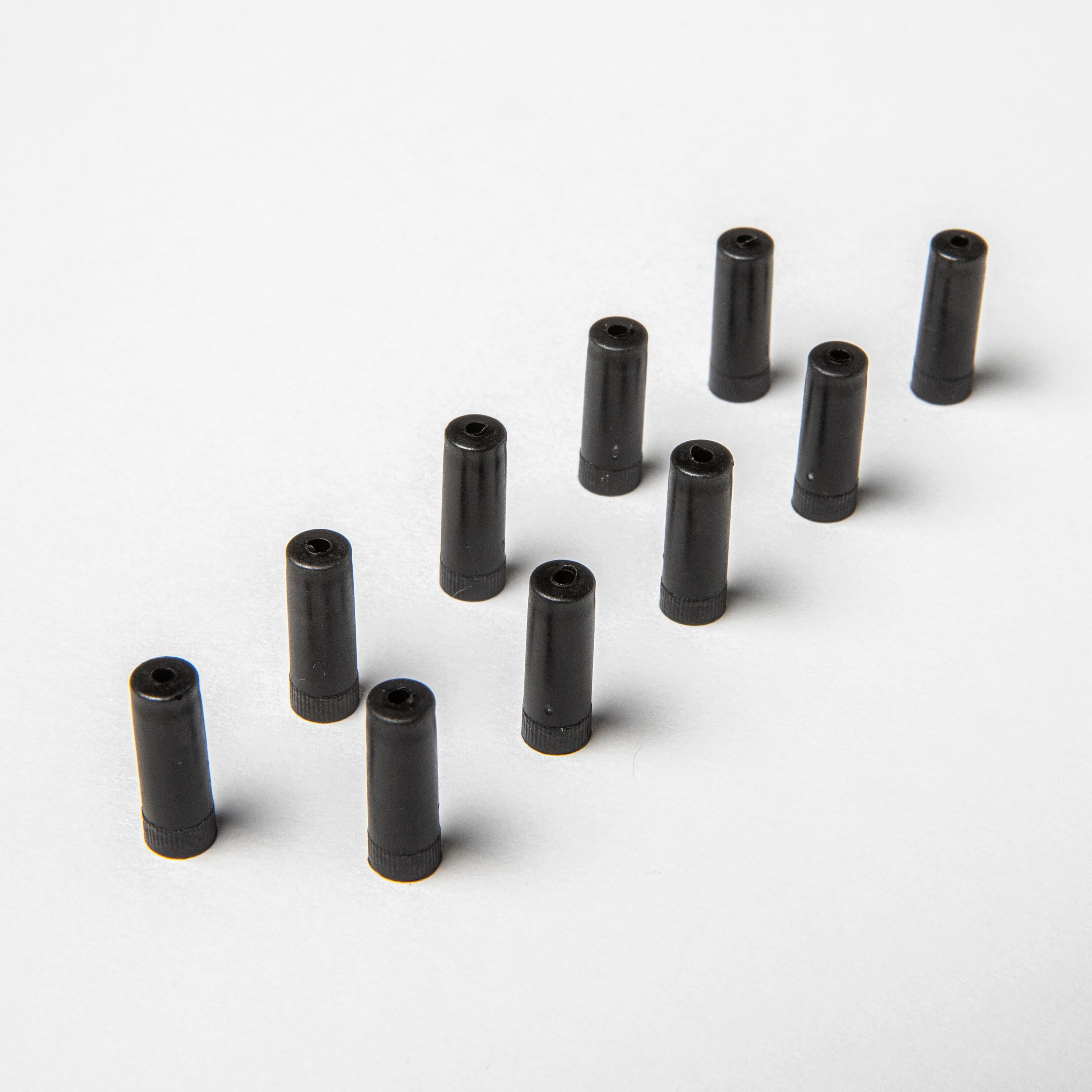 Lot De 10 Embouts De Gaine Pour Câbles De Vélo - Dimensions 5x11 Mm, Trou 2.6 Mm