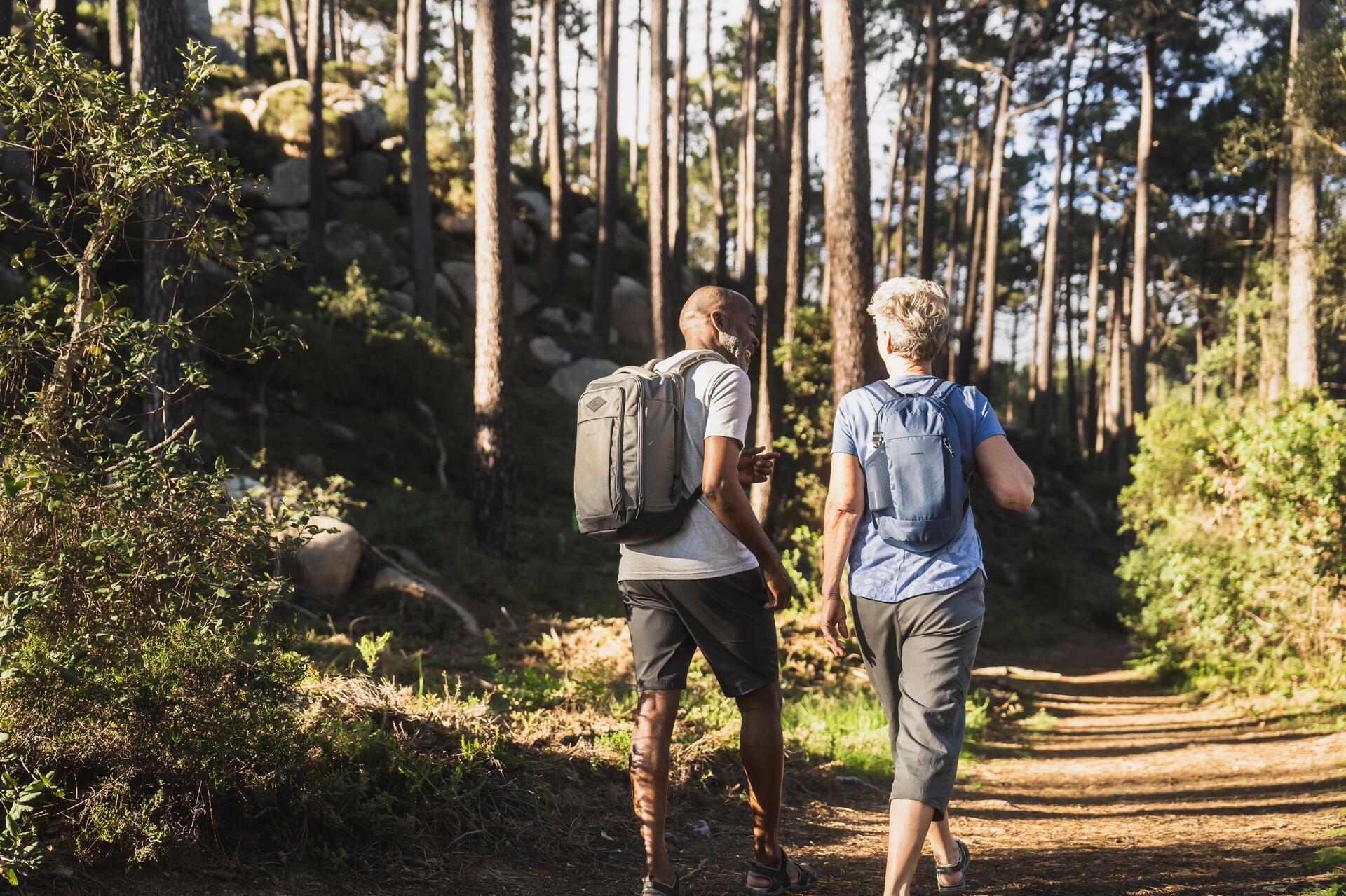 young-woman-wearing-quecha-sunglasses