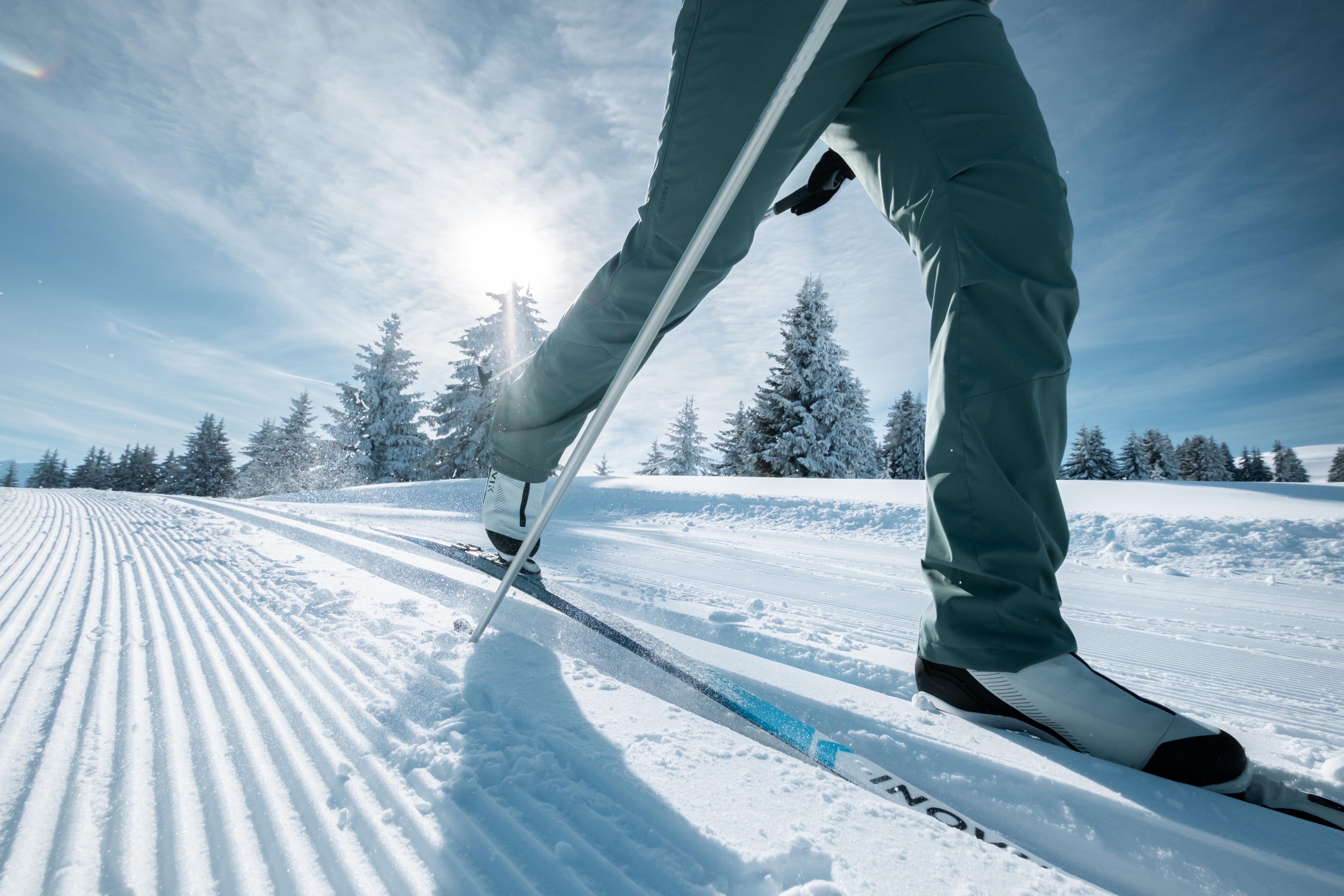 Classic Cross-Country Skis with Skins - 150 - INOVIK