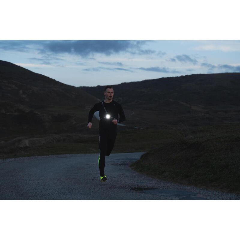 LANTERNA DE CORRIDA PEITORAL RUN LIGHT 250 FW19 Preto