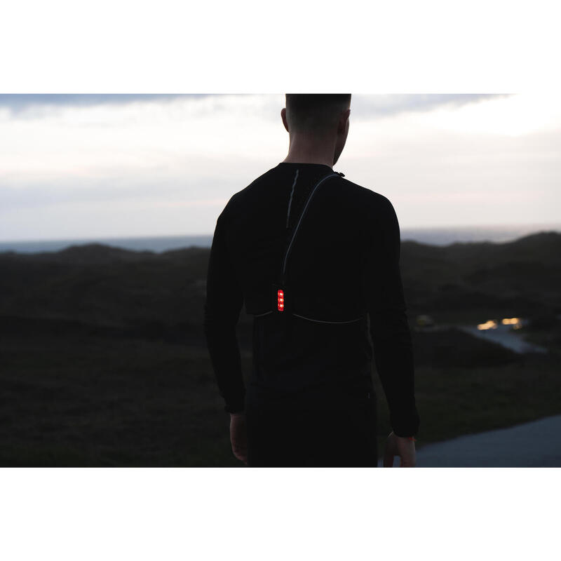 LANTERNA DE CORRIDA PEITORAL RUN LIGHT 250 FW19 Preto