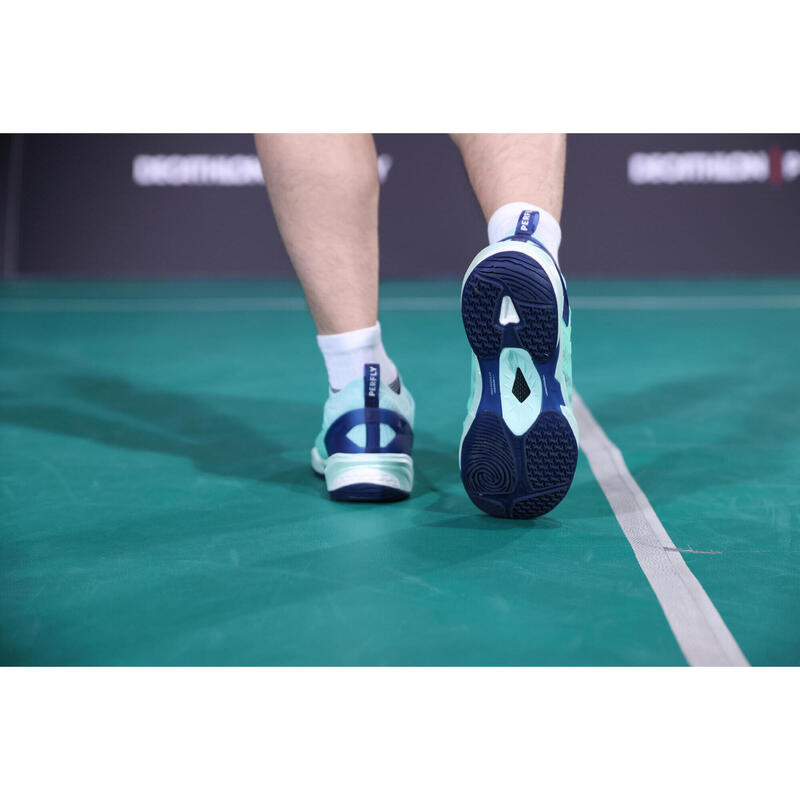 男款專業羽球鞋 PERFORM 990 - 淺碧藍色