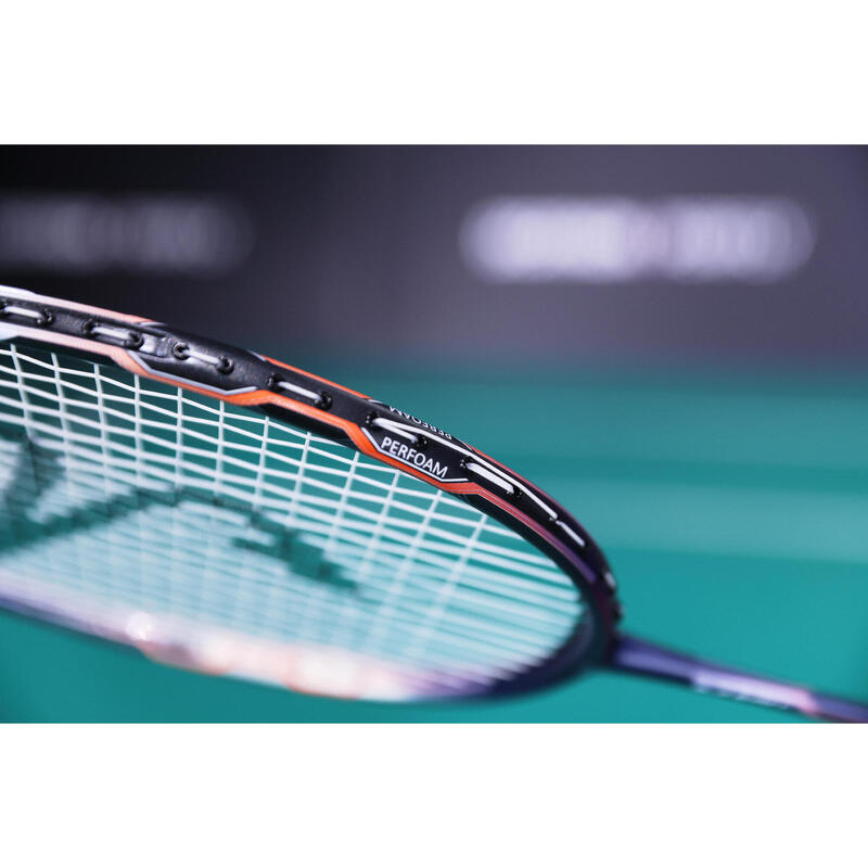 BADMINTONRACKET VOOR VOLWASSENEN BR 990 PERFORM MARINEBLAUW