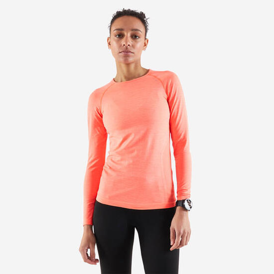 T SHIRT RUNNING MANCHES LONGUES FEMME RESPIRANT KIPRUN SKINCARE LIGHT CORAIL
