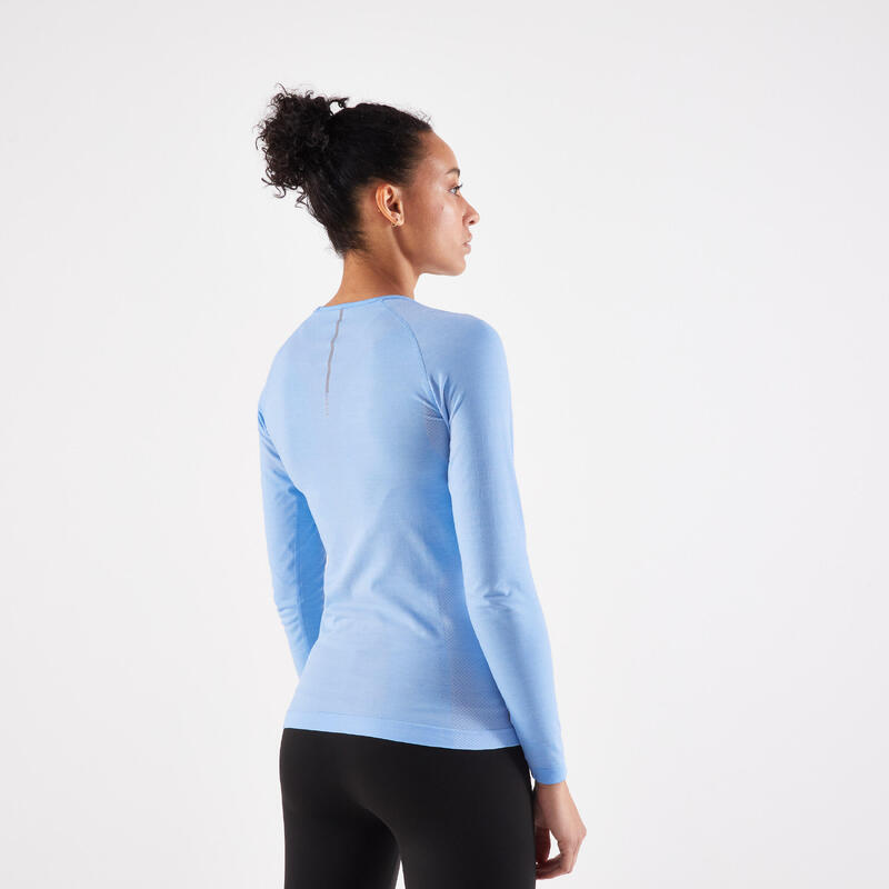 WOMEN'S BREATHABLE LONG-SLEEVED KIPRUN SKINCARE LIGHT RUNNING T-SHIRT - LIGHT BLUE