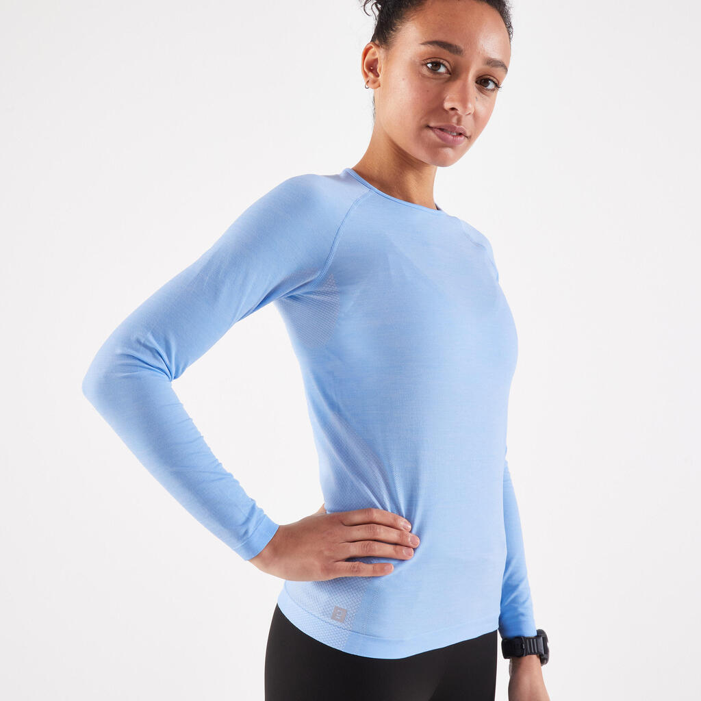 WOMEN'S BREATHABLE LONG-SLEEVED KIPRUN SKINCARE LIGHT RUNNING T-SHIRT - LIGHT BLUE