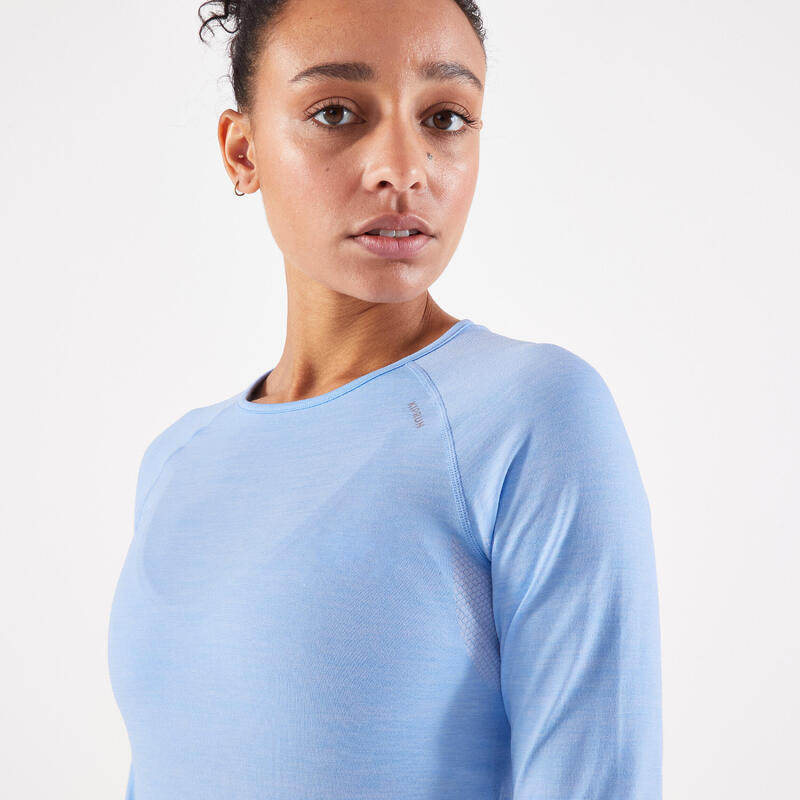 WOMEN'S BREATHABLE LONG-SLEEVED KIPRUN SKINCARE LIGHT RUNNING T-SHIRT - LIGHT BLUE