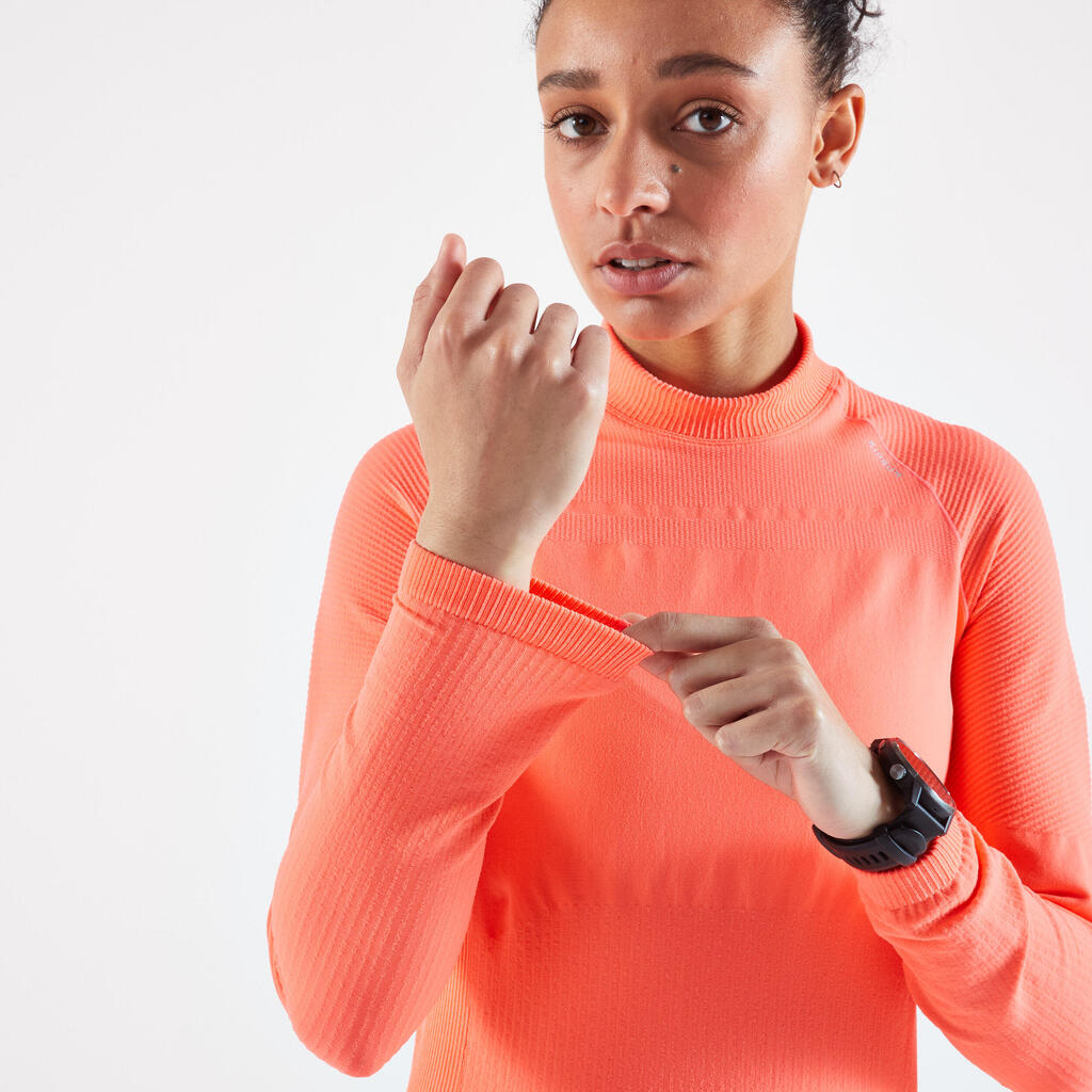 WOMEN'S KIPRUN SKINCARE SEAMLESS LONG-SLEEVED RUNNING T-SHIRT - CORAL