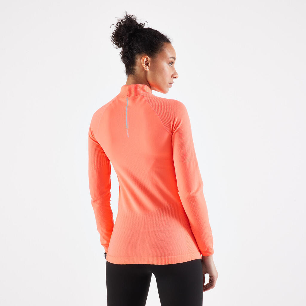 WOMEN'S KIPRUN SKINCARE SEAMLESS LONG-SLEEVED RUNNING T-SHIRT - CORAL