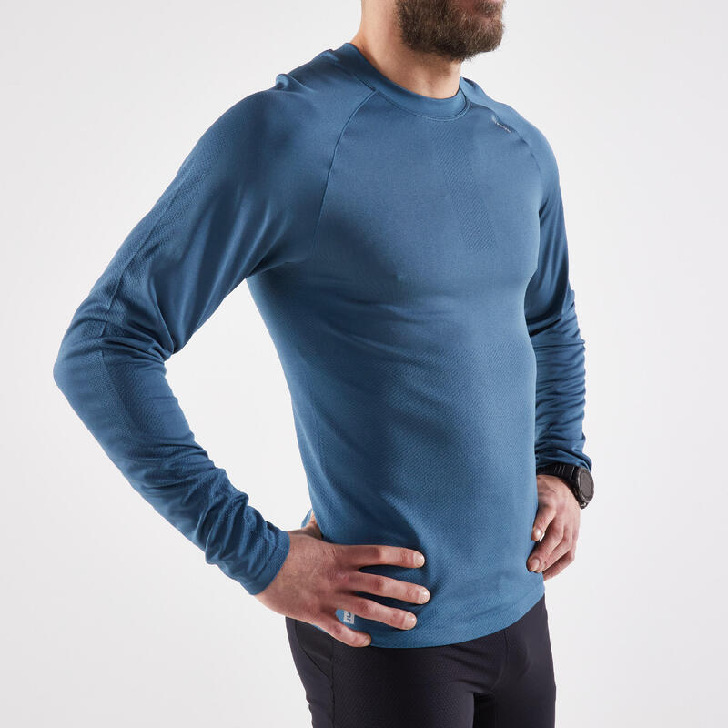 男款透氣跑步長袖 T 恤 CARE－深藍色