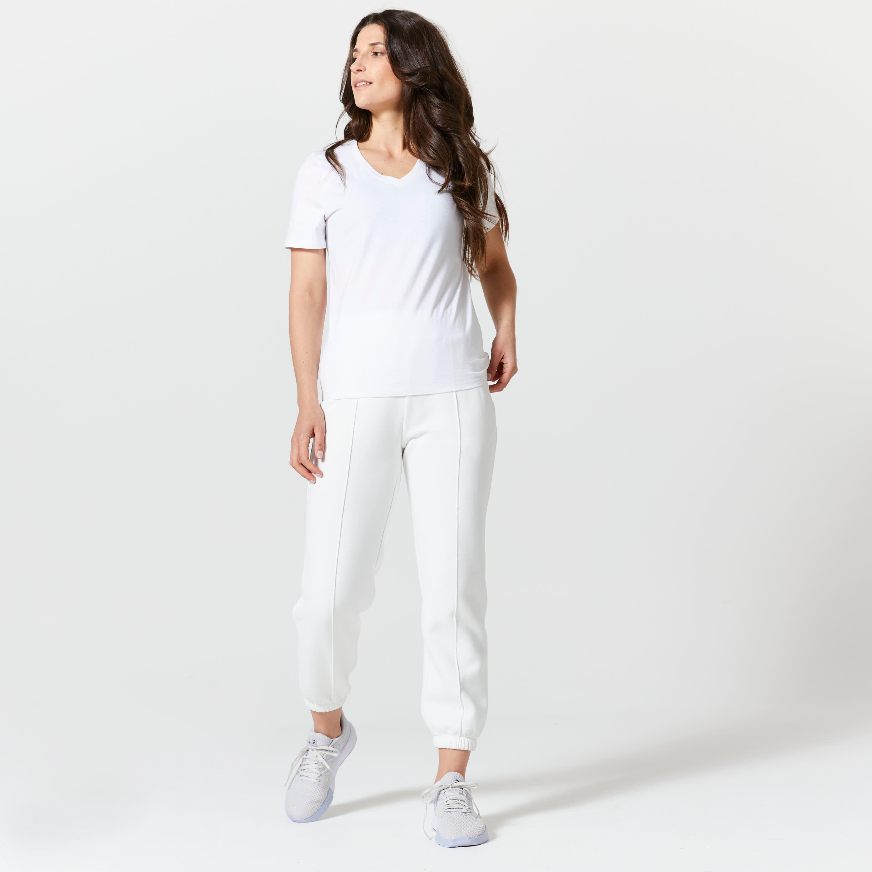 Women's V-Neck Fitness T-Shirt 500 - White 2/4