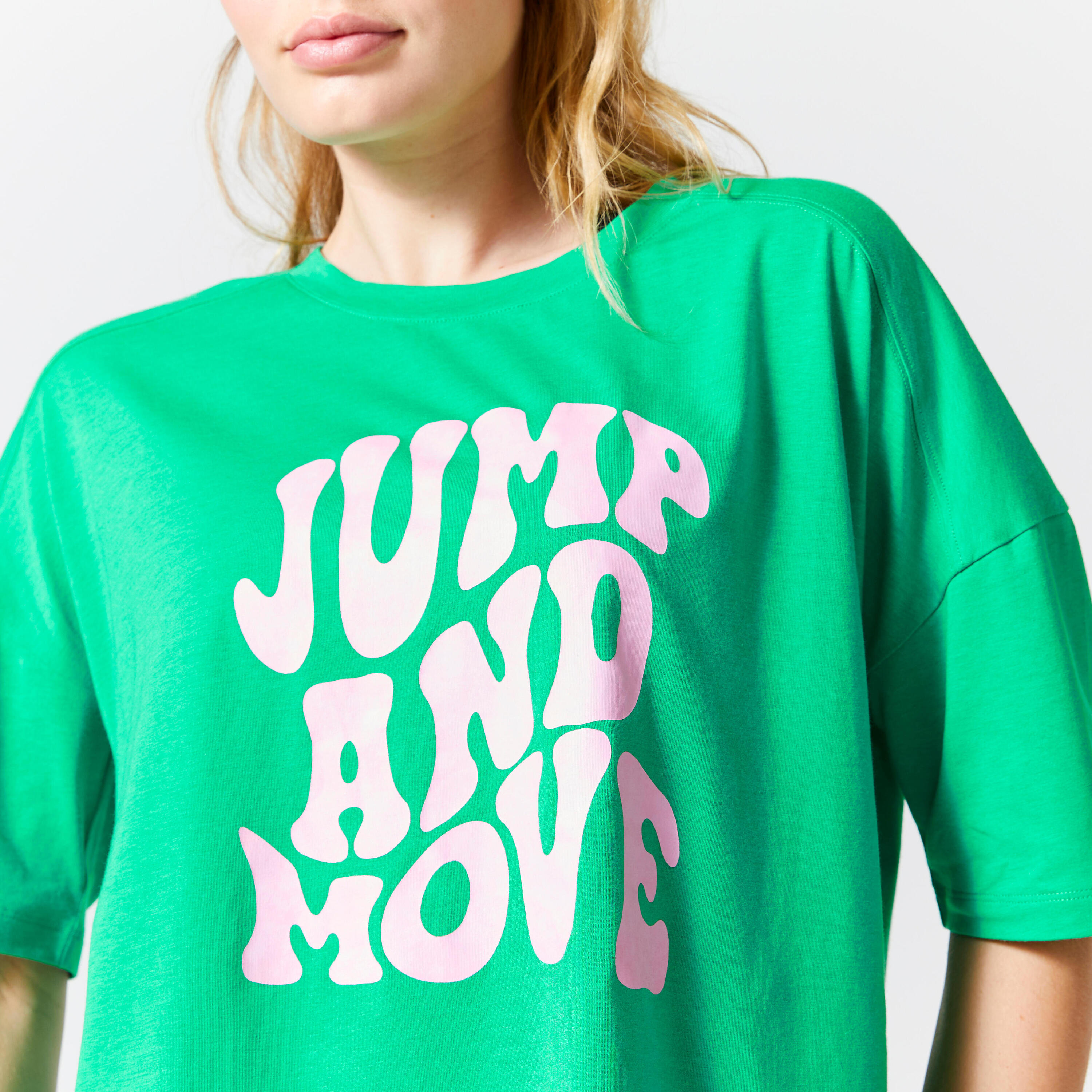 Women's Loose-Fit Fitness T-Shirt 520 - Green Print 3/5