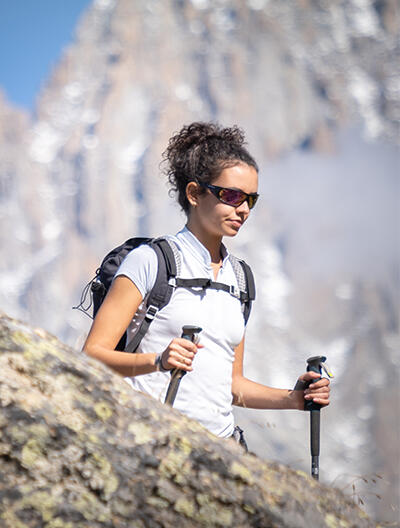  I raggi UV:attenzione agli occhi! Occhiali da trekking quechua