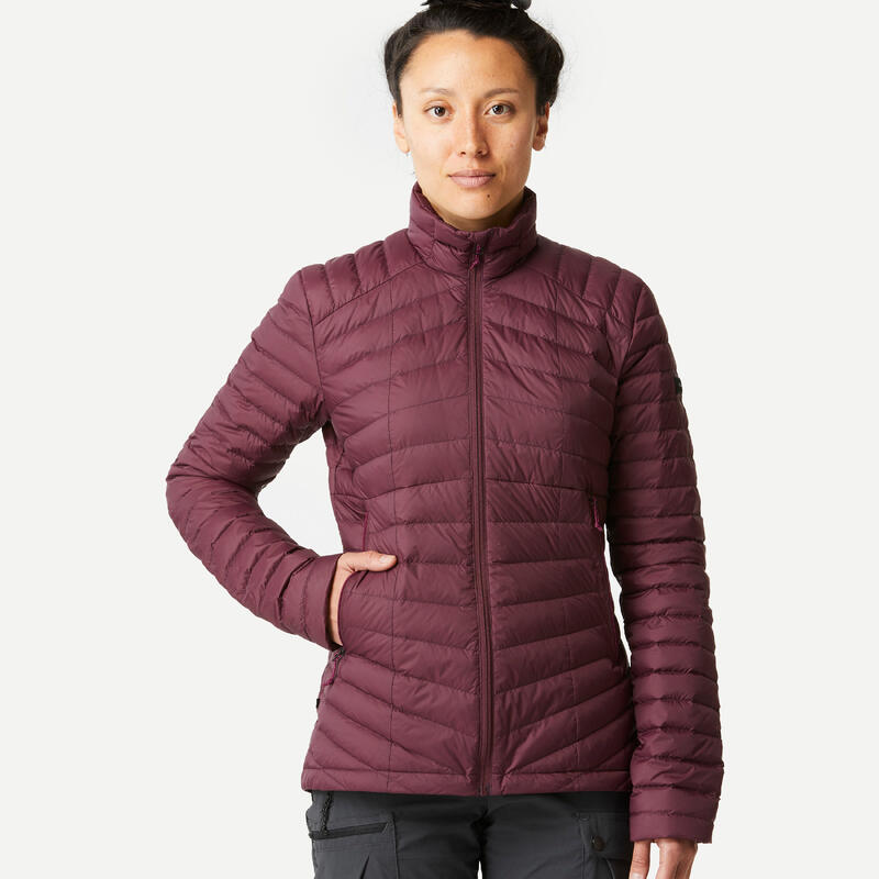 Chaqueta de plumón con capucha de trekking para Mujer Forclaz MT900 negro -  Decathlon