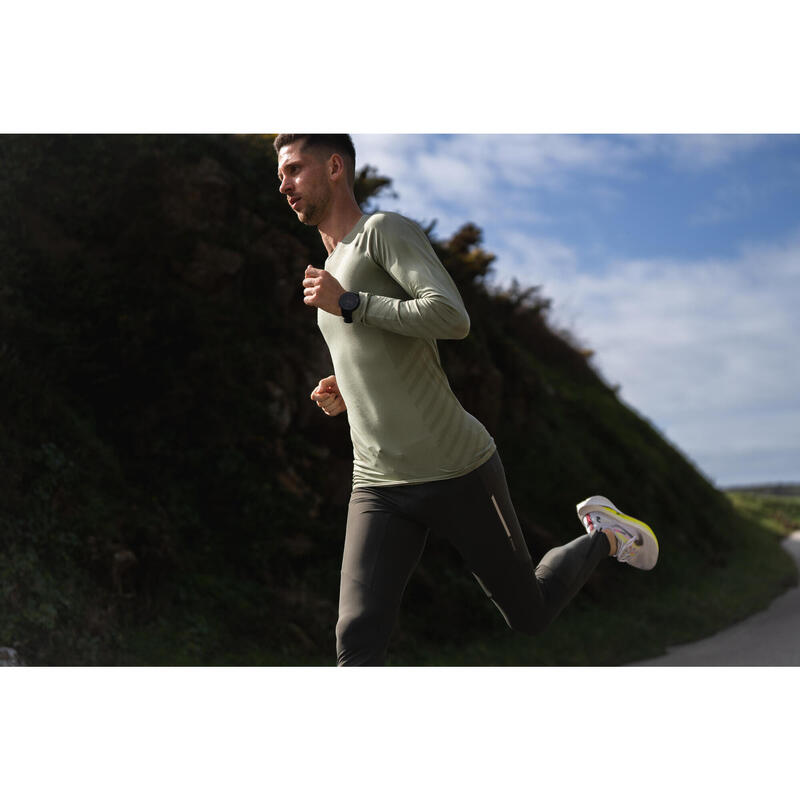 T-shirt de running manches longues slim Homme - KIPRUN Run 500 Sans couture Kaki