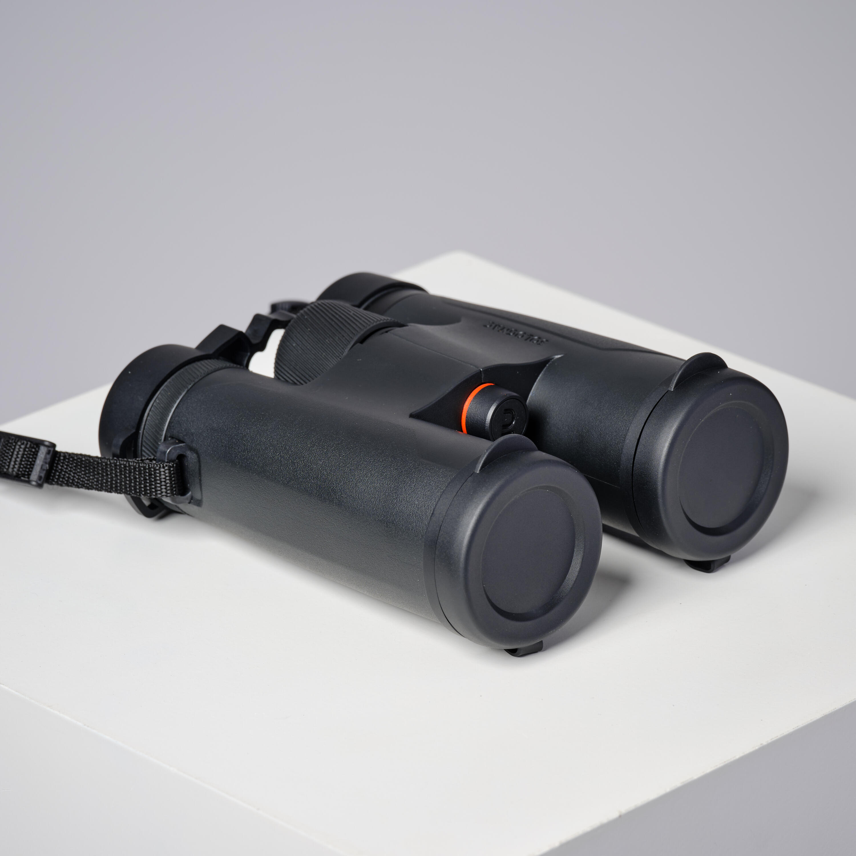 Waterproof hunting binoculars 100 10x42 - black 4/14