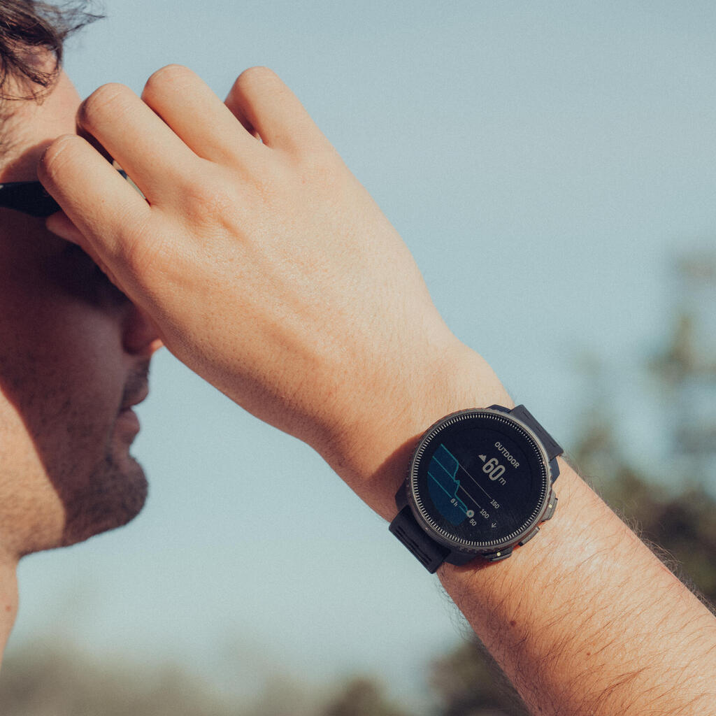 Hodinky Suunto All Black s GPS a kardio na rôzne športy celé čierne