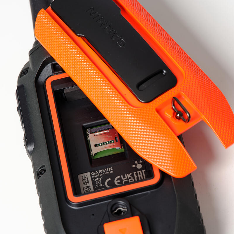Výcvikový a vyhledávací obojek Garmin Alpha 200 TT25 s dálkovým ovládáním