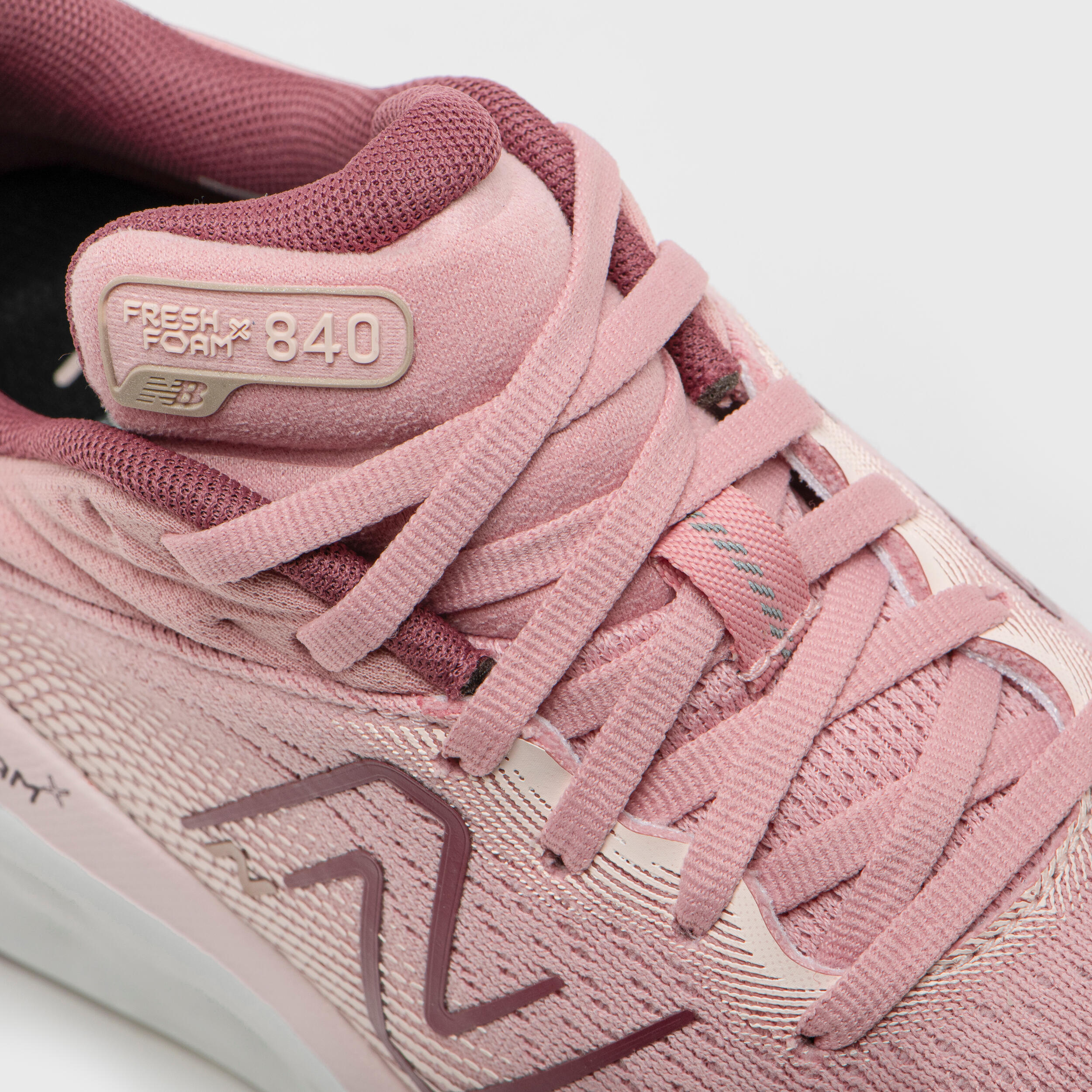 New balance 840 gelo rosa hot sale