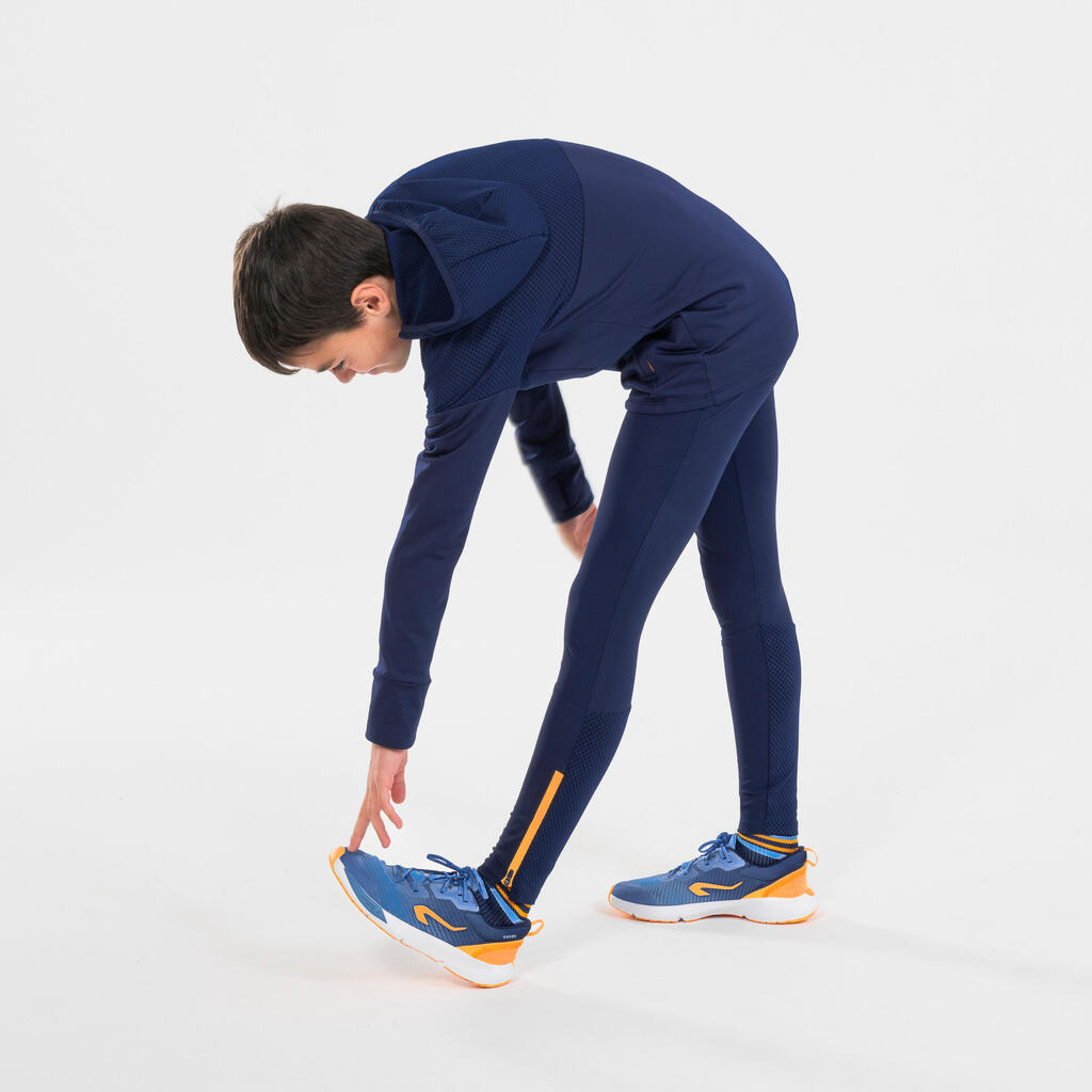Bērnu elpojošas skriešanas bikses “Kiprun Dry+ 500”, tumši zilas/oranžas