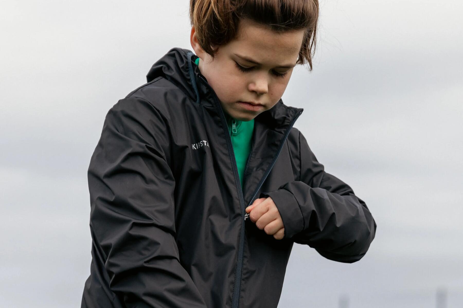 Tester les sports collectifs sous la pluie comme le rugby