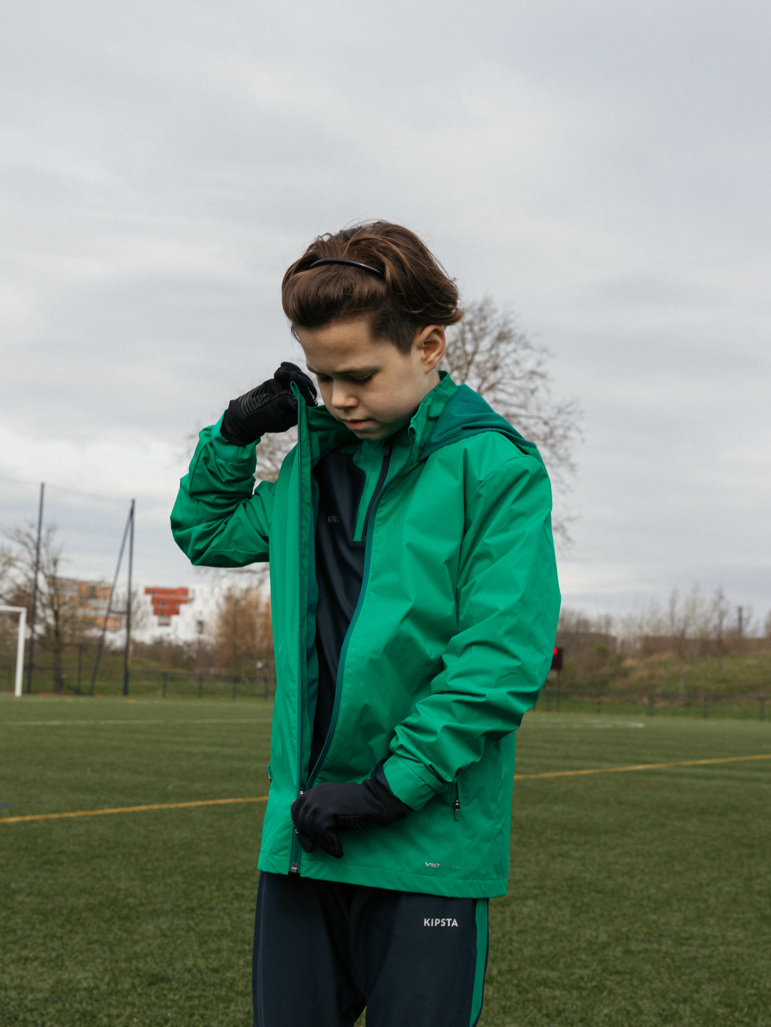 Kids Rainproof Football Jacket Viralto Club Green KIPSTA Decathlon