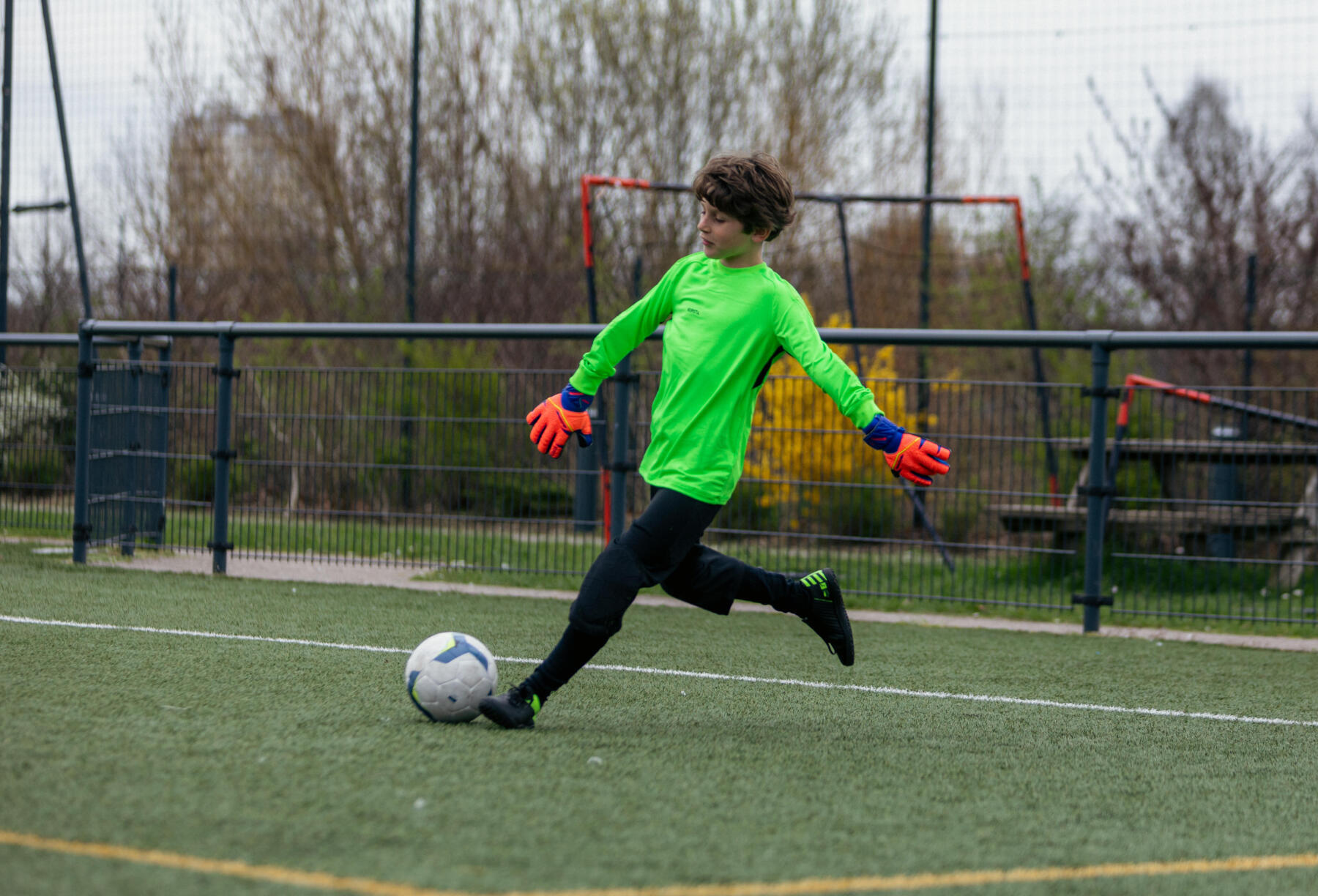 Comment bien laver et entretenir ses chaussures de foot ?