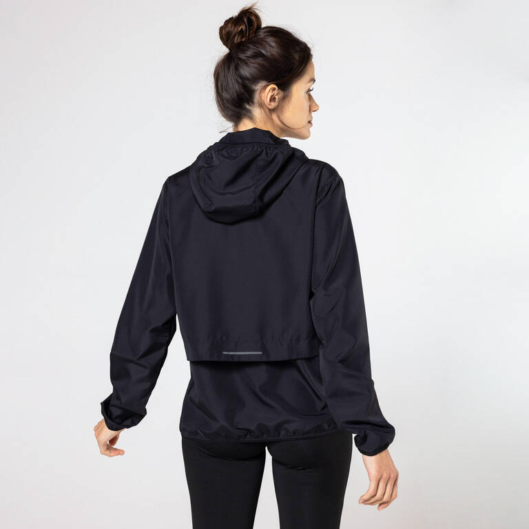 WOMEN'S KIPRUN RUN 100 WINDPROOF JACKET - BLACK