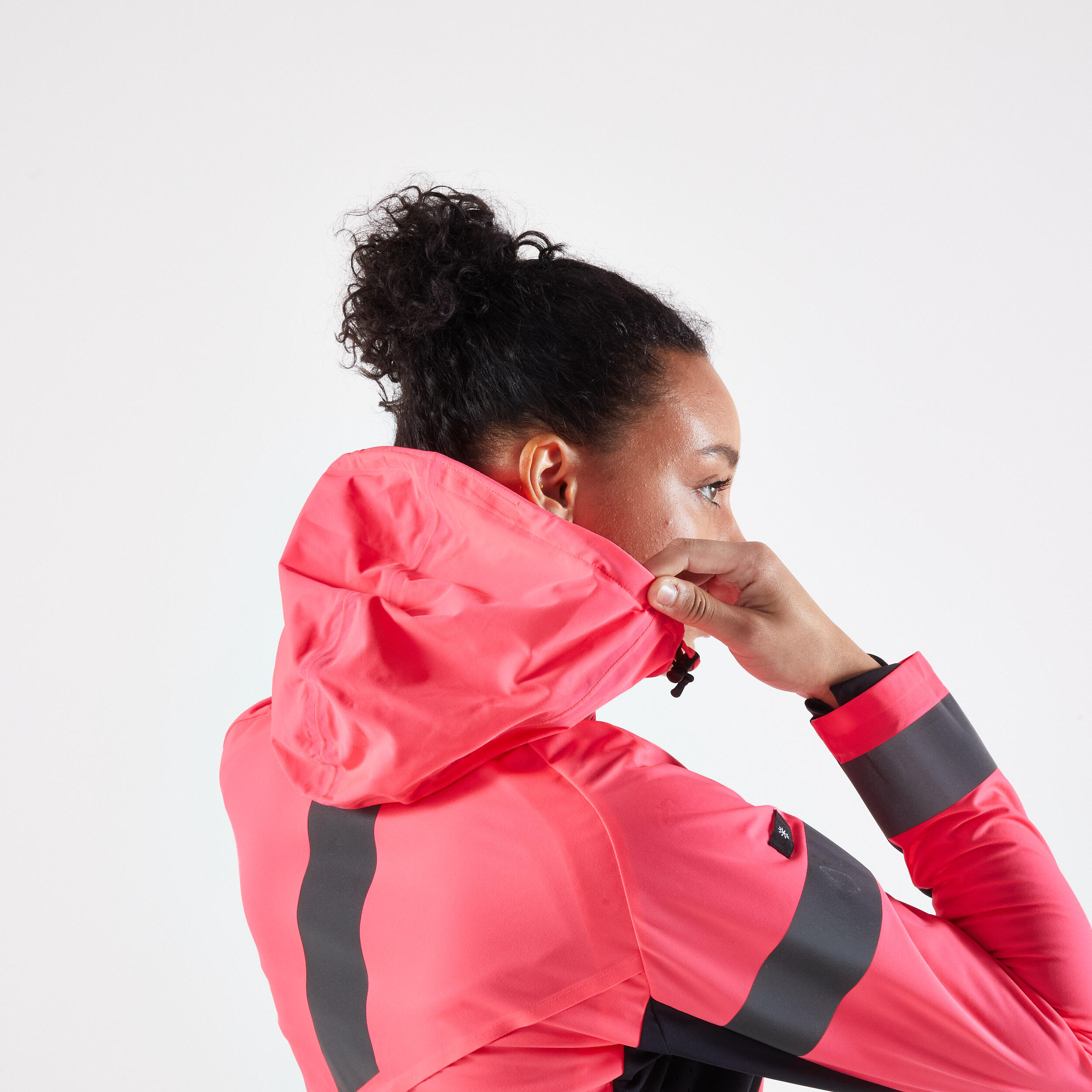 WOMEN JACKET KIPRUN WARM REGUL DAY AND NIGHT VISIBILITY PPE 8/10