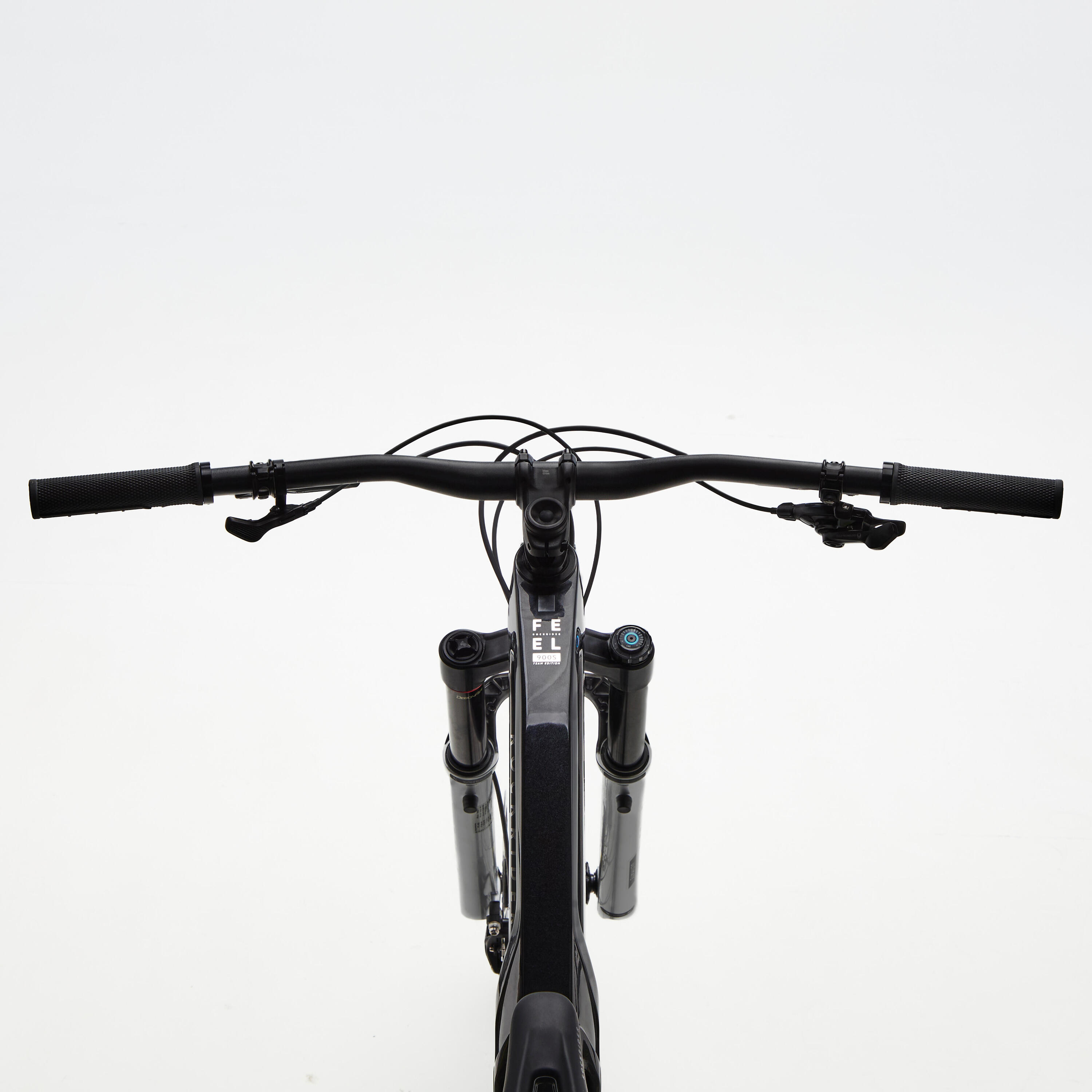 Carbon frame, adjustable suspension mountain bike, black 6/11