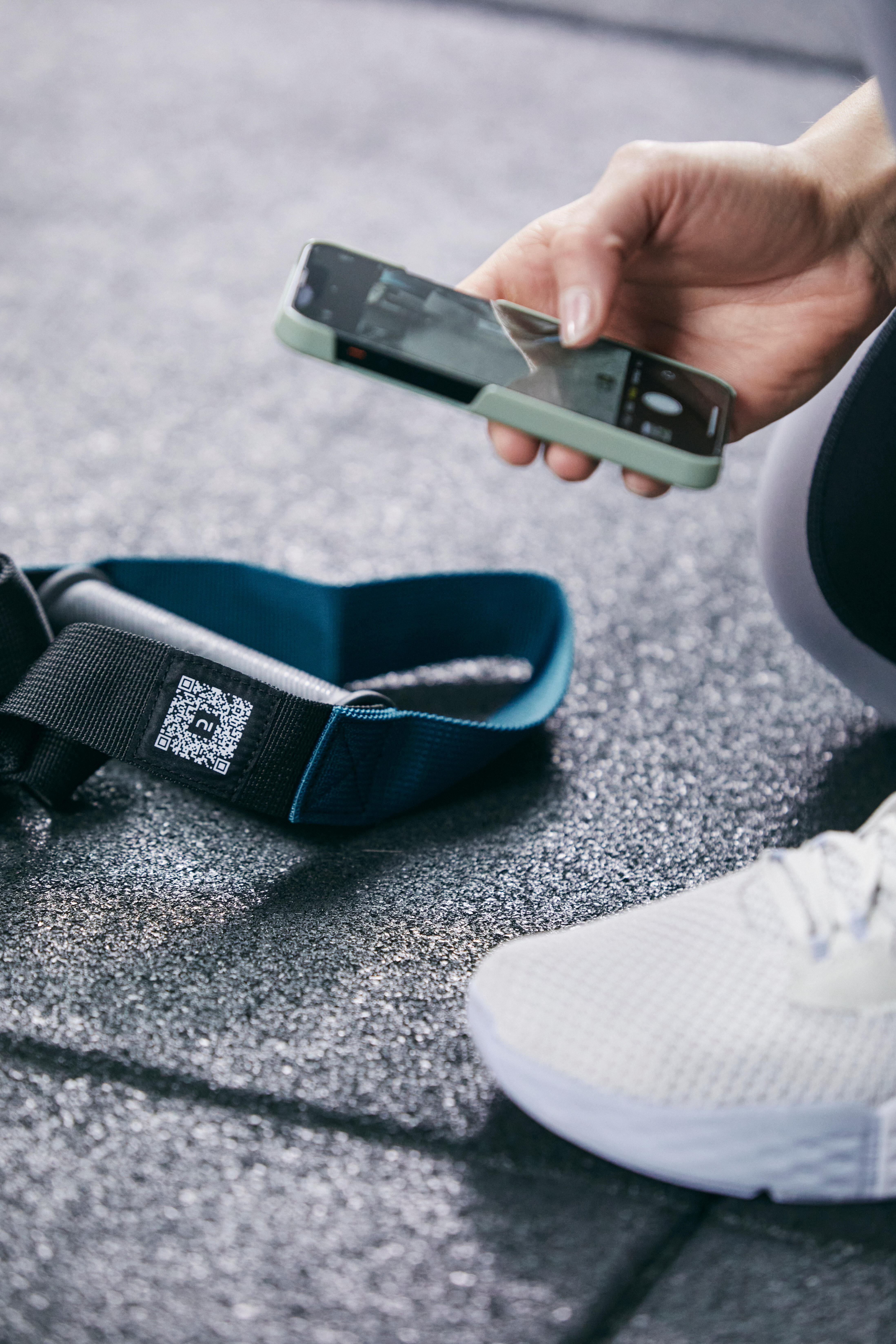 Weight Training Suspension Trainer - Black/Blue - CORENGTH