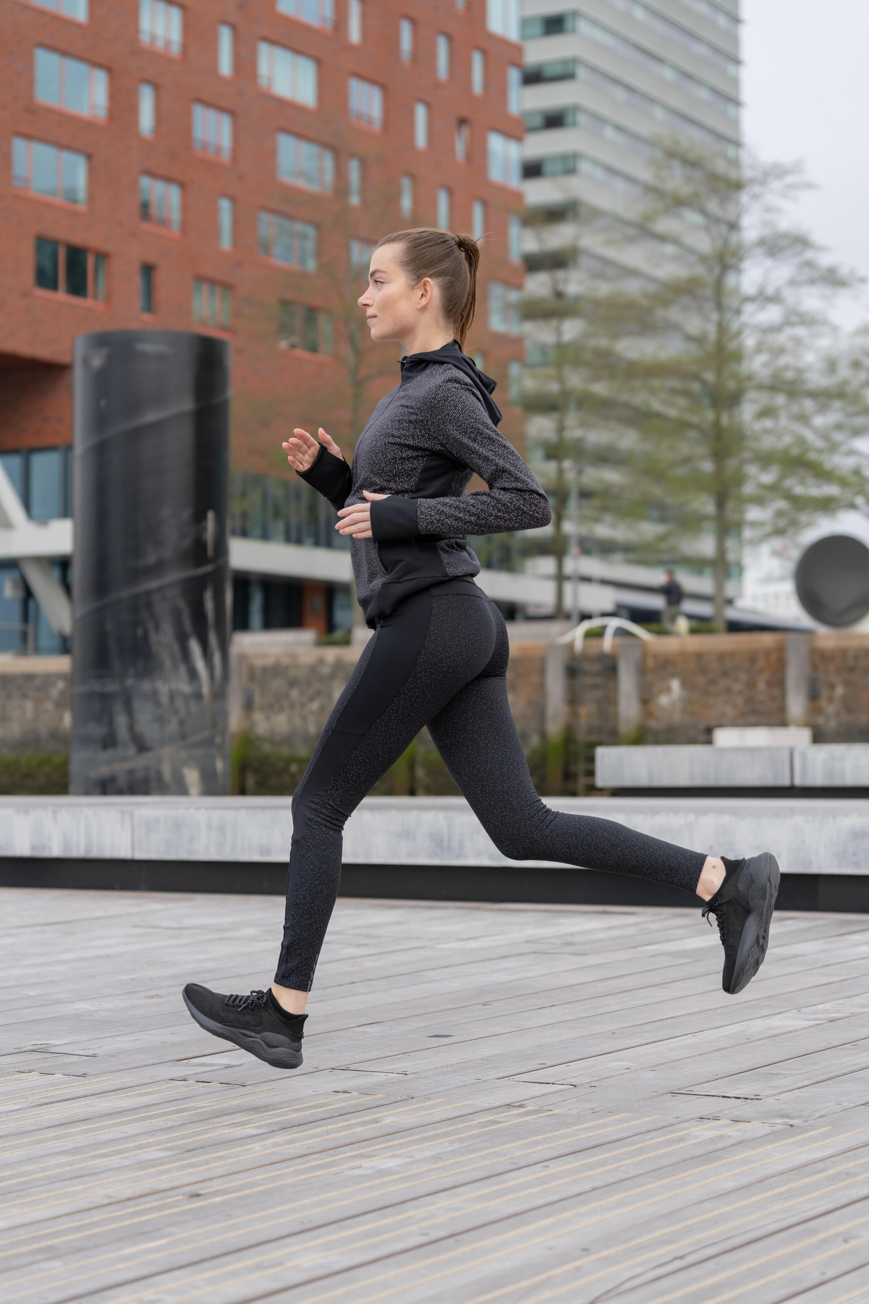 Women's Warm+ Running Long Leggings - Black with Reflective Motifs KALENJI