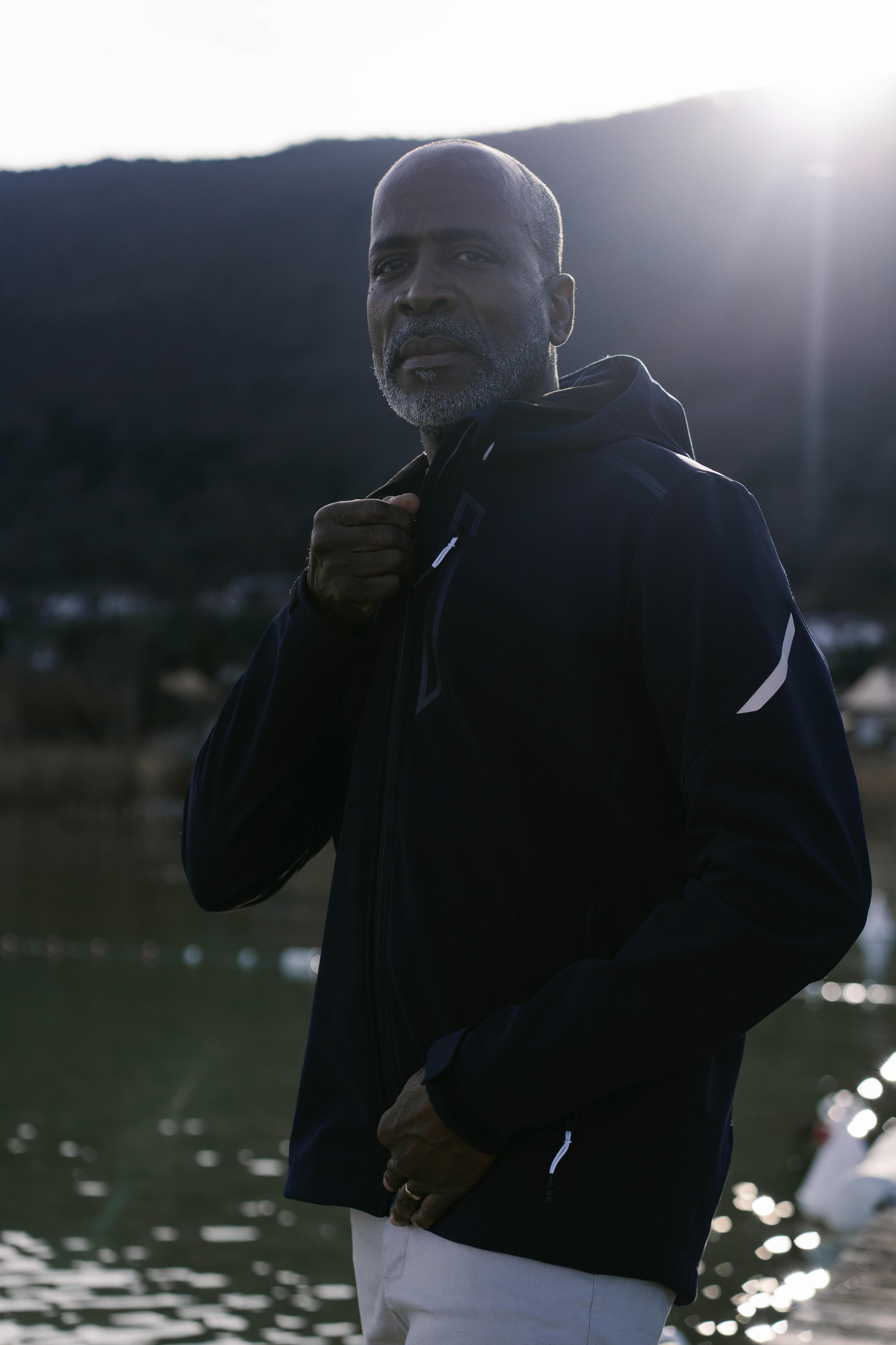 Chaqueta Hombre  Softshell perlante cortaviento Sailing azul oscuro 17/22