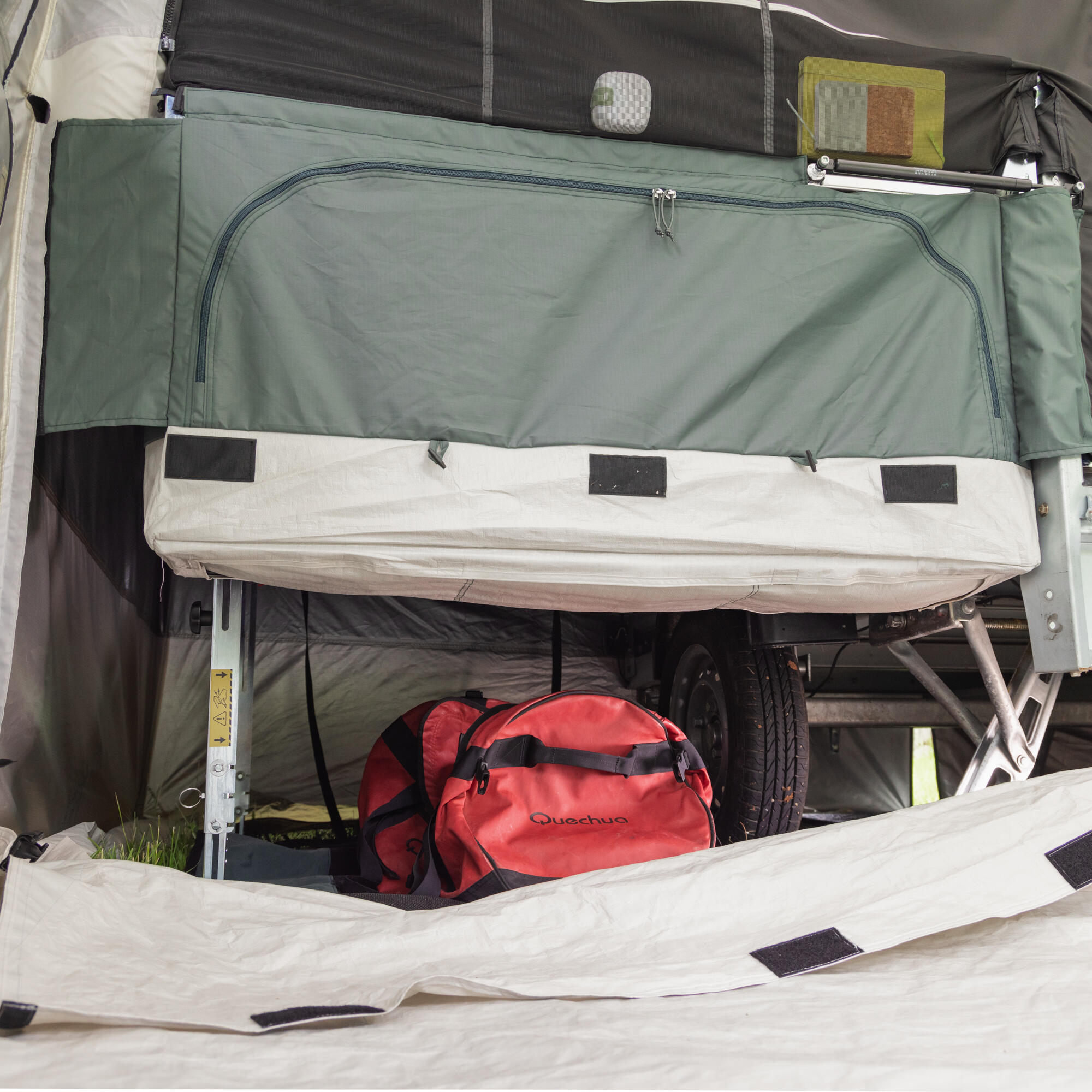 4 Man Inflatable Trailer Tent - Airsecond 4.2 F&B 24/46