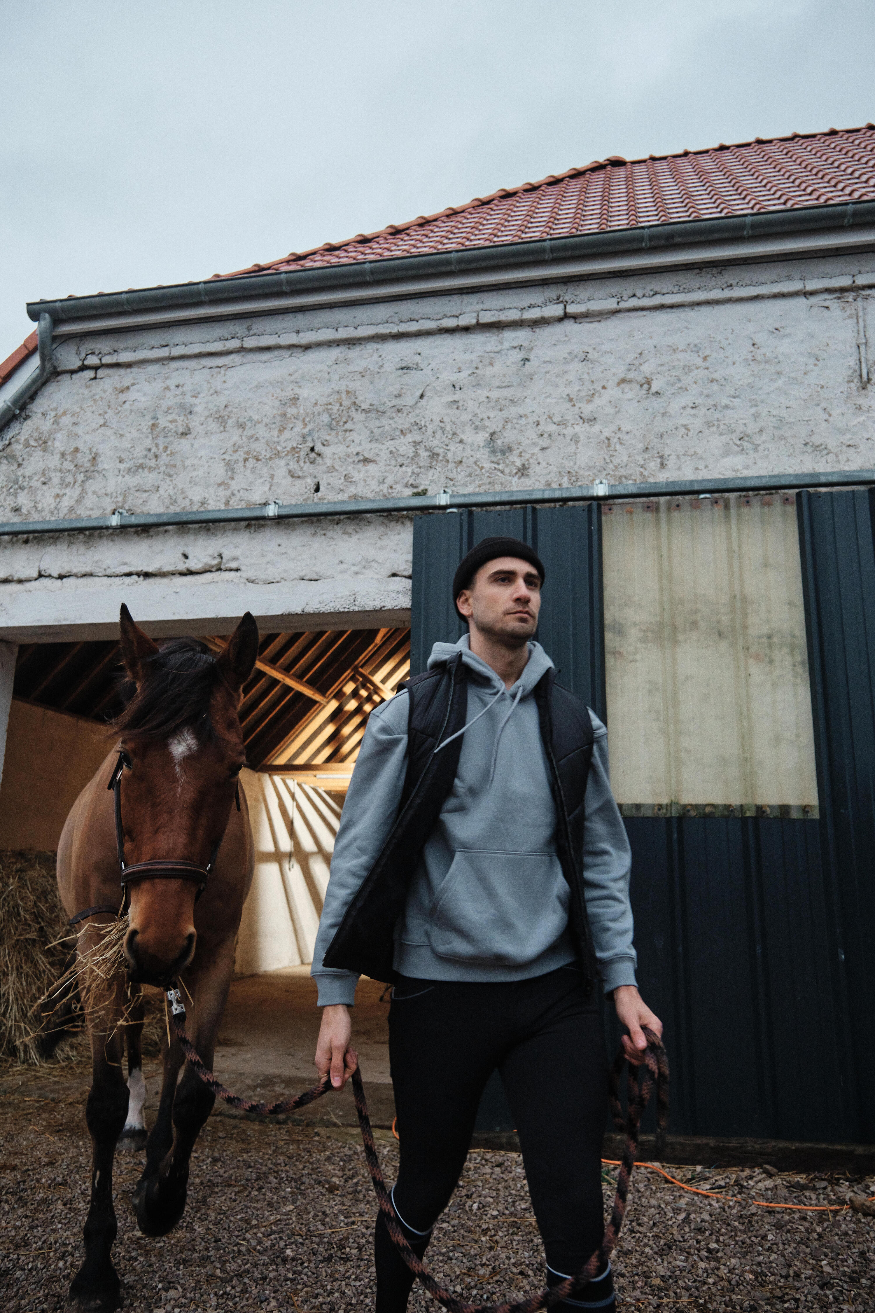 Tweedehands - Bodywarmer voor paardrijden heren 500 zwart 7/8