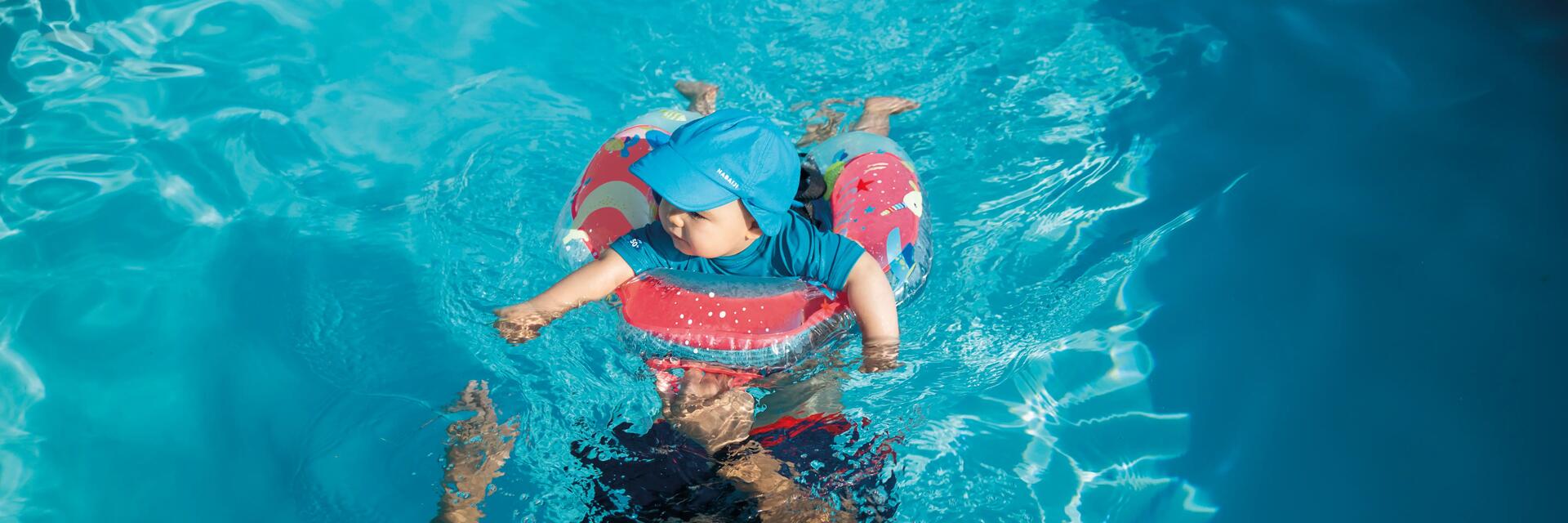 Erfahre hier alle nützlichen Informationen über das Babyschwimmen! 