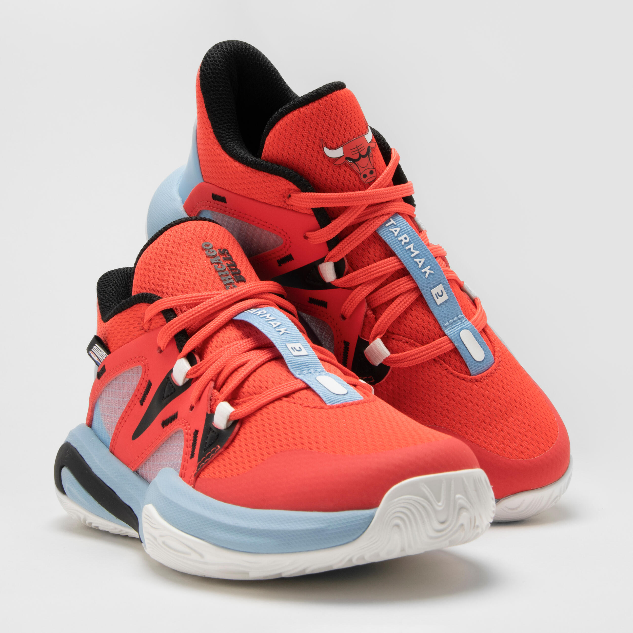 Kids' Basketball Shoes 900 NBA MID-3 - Chicago Bulls/Red TARMAK | Decathlon