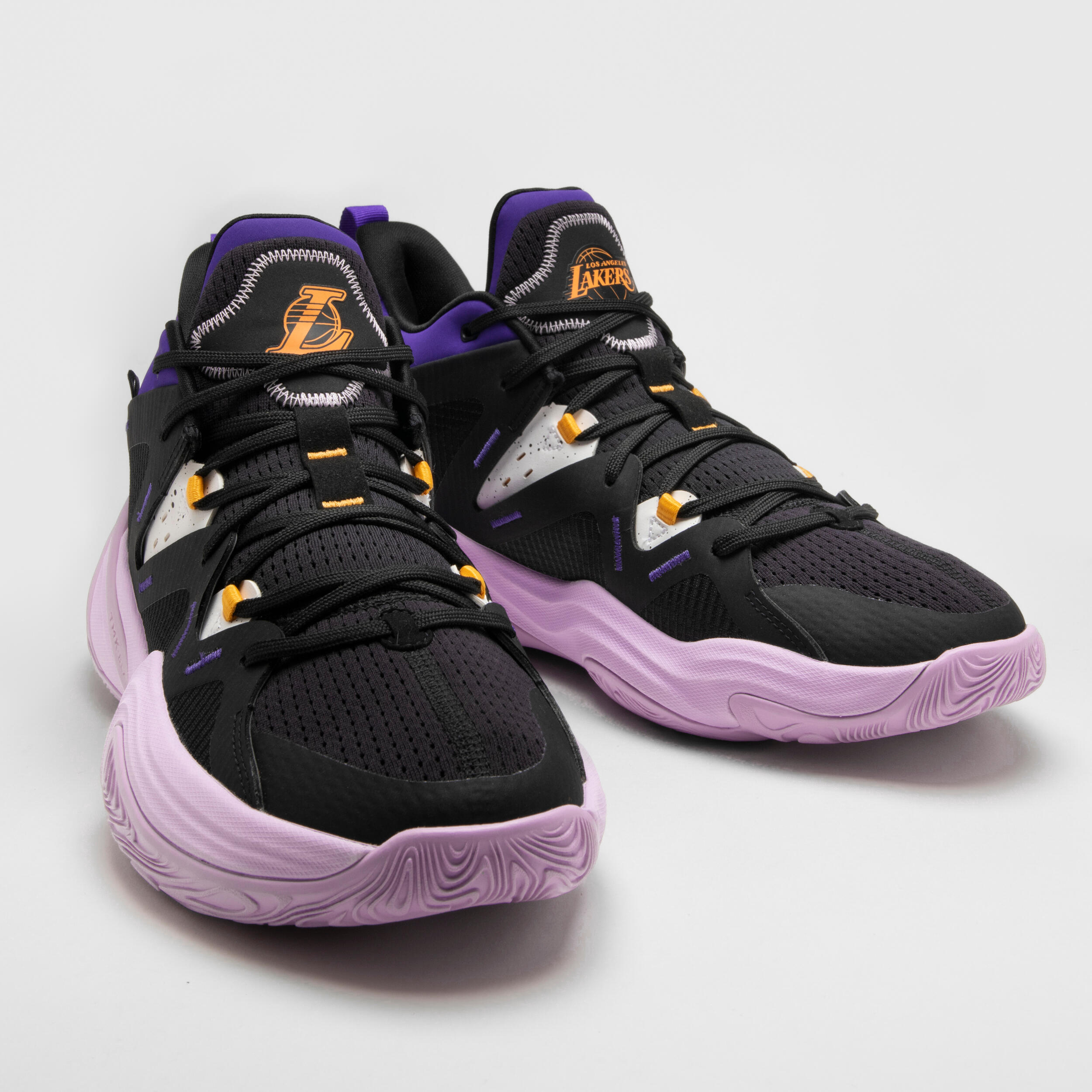 Kyrie cheap 5 lakers