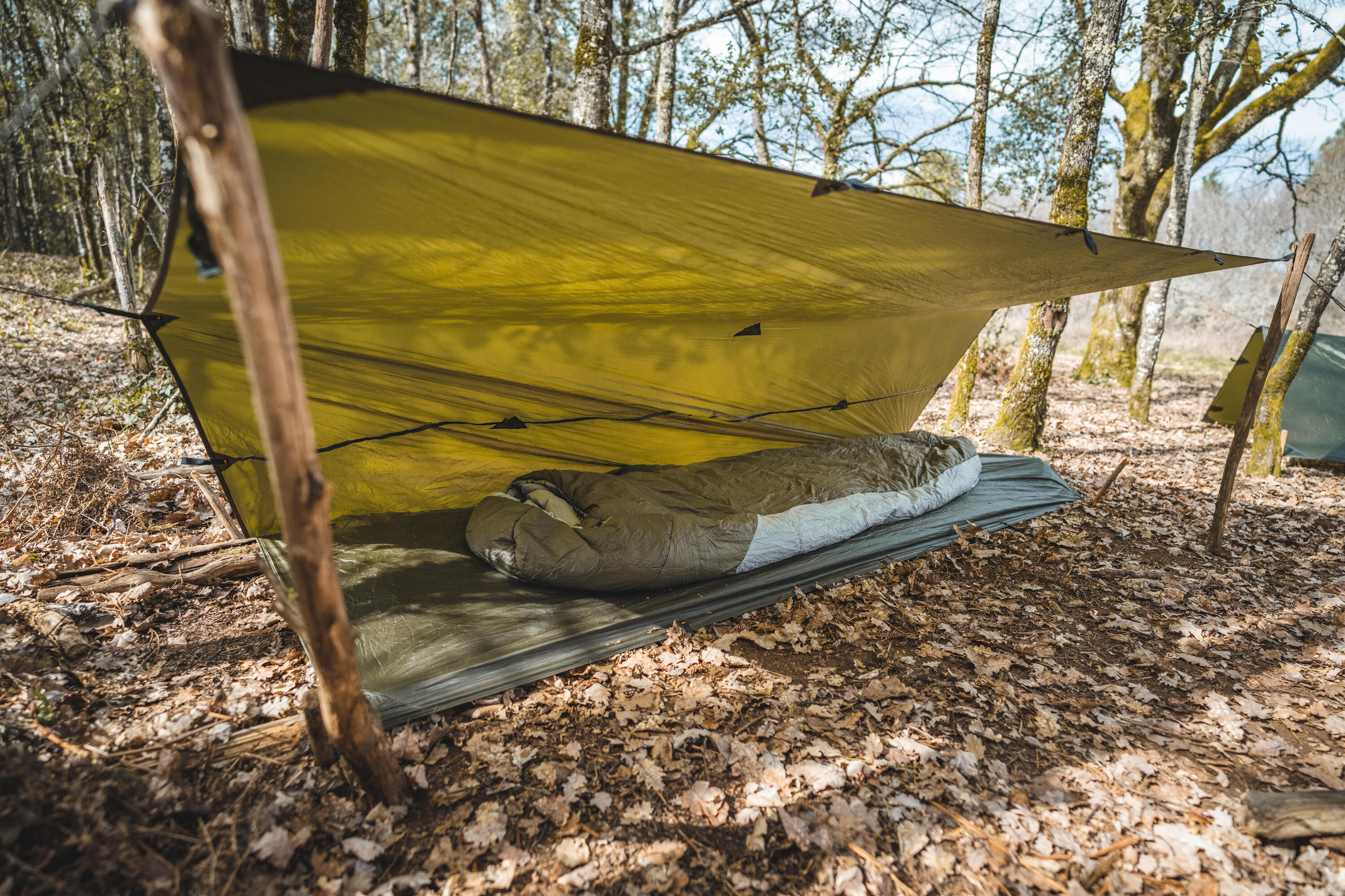 TARP BUSHCRAFT BIVOUAC COMPACT LEGER 2,95X2,8 M IMPERMÉABLE KAKI 8/9