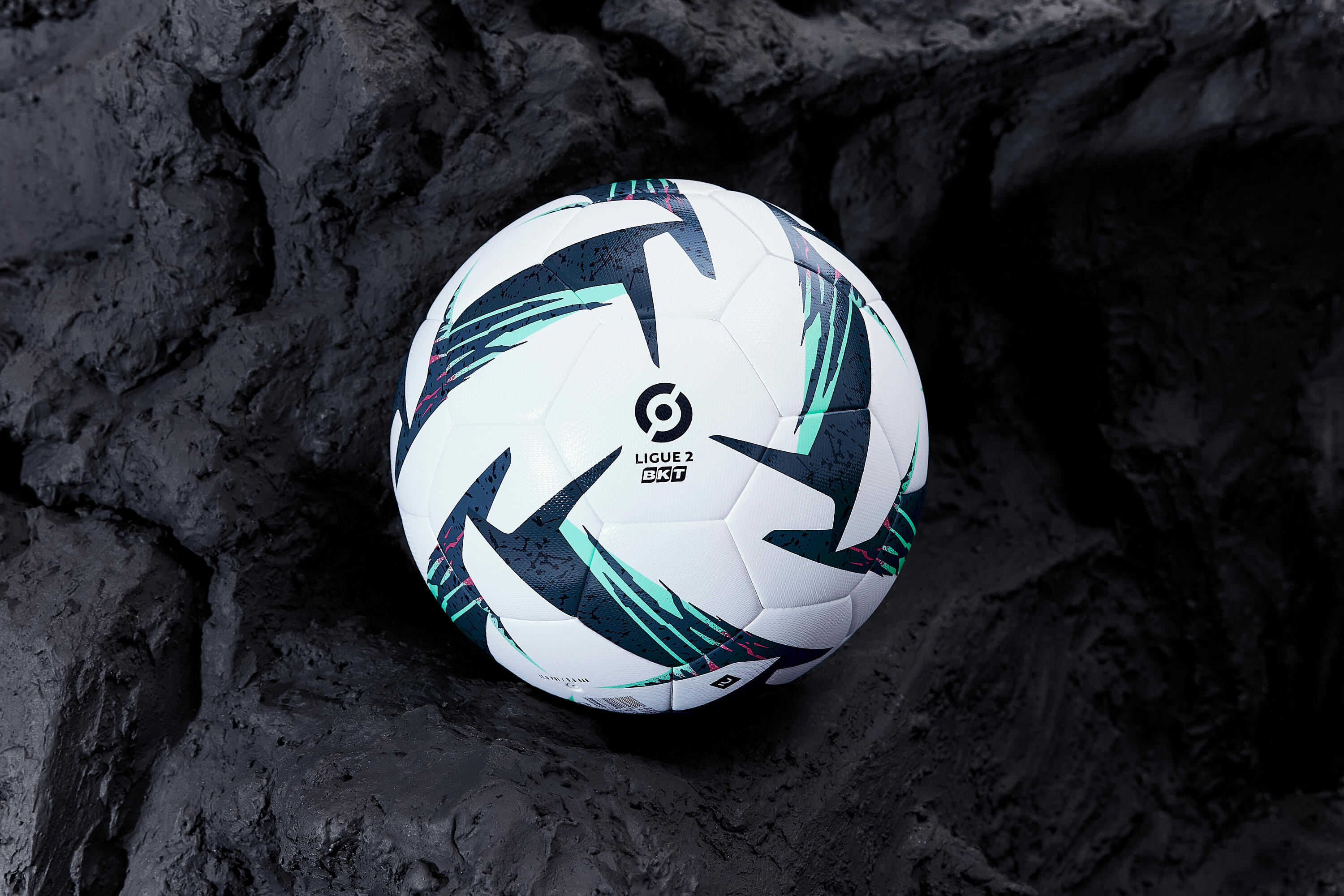 BOLA DE FUTEBOL OFICIAL LIGUE 2 BKT RÉPLICA 2023 TAMANHO 5 7/7
