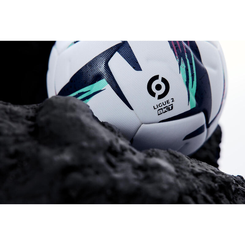 Pallone calcio ufficiale LIGUE 2 BKT con scatola
