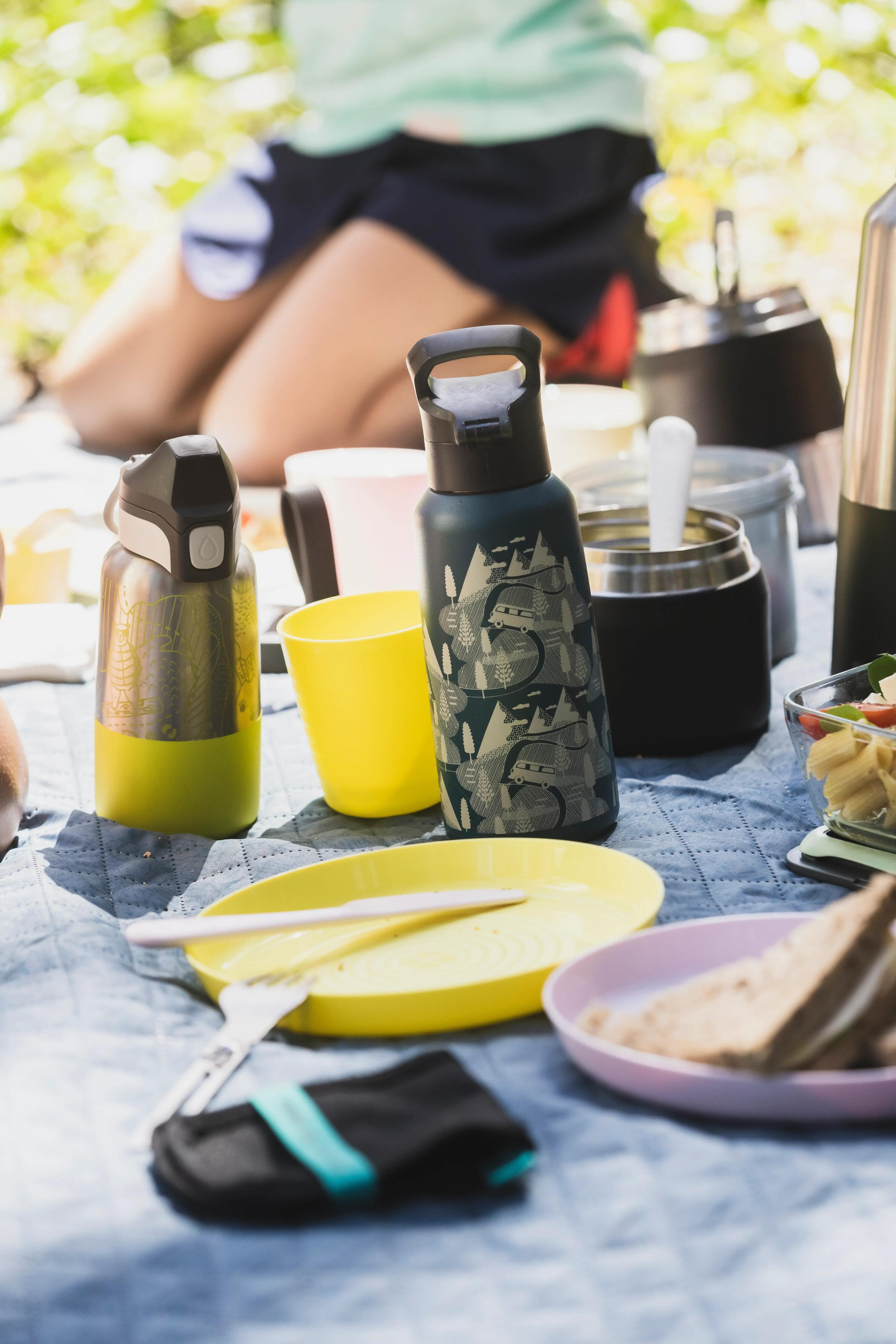 Kids’ 0.35 L stainless steel insulated flask with quick opening hiking cap 10/10