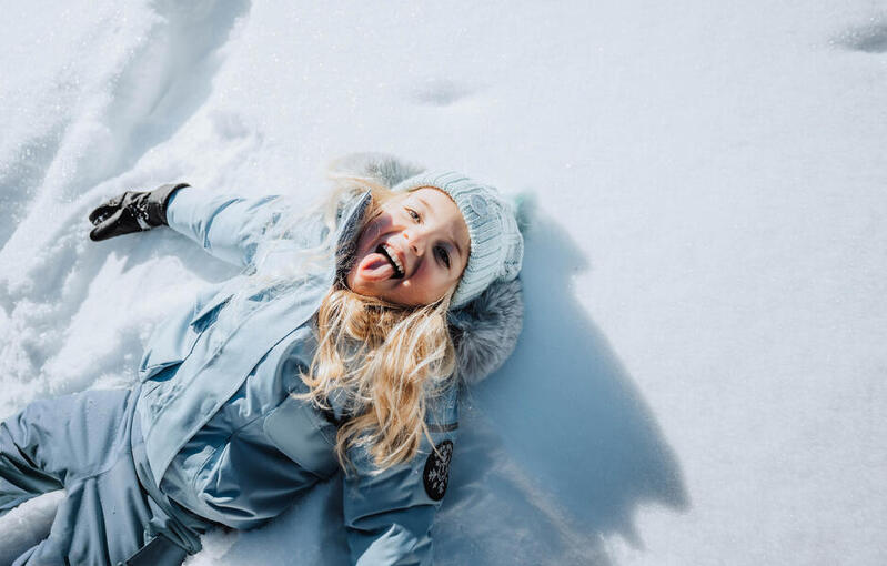 Niña nieve