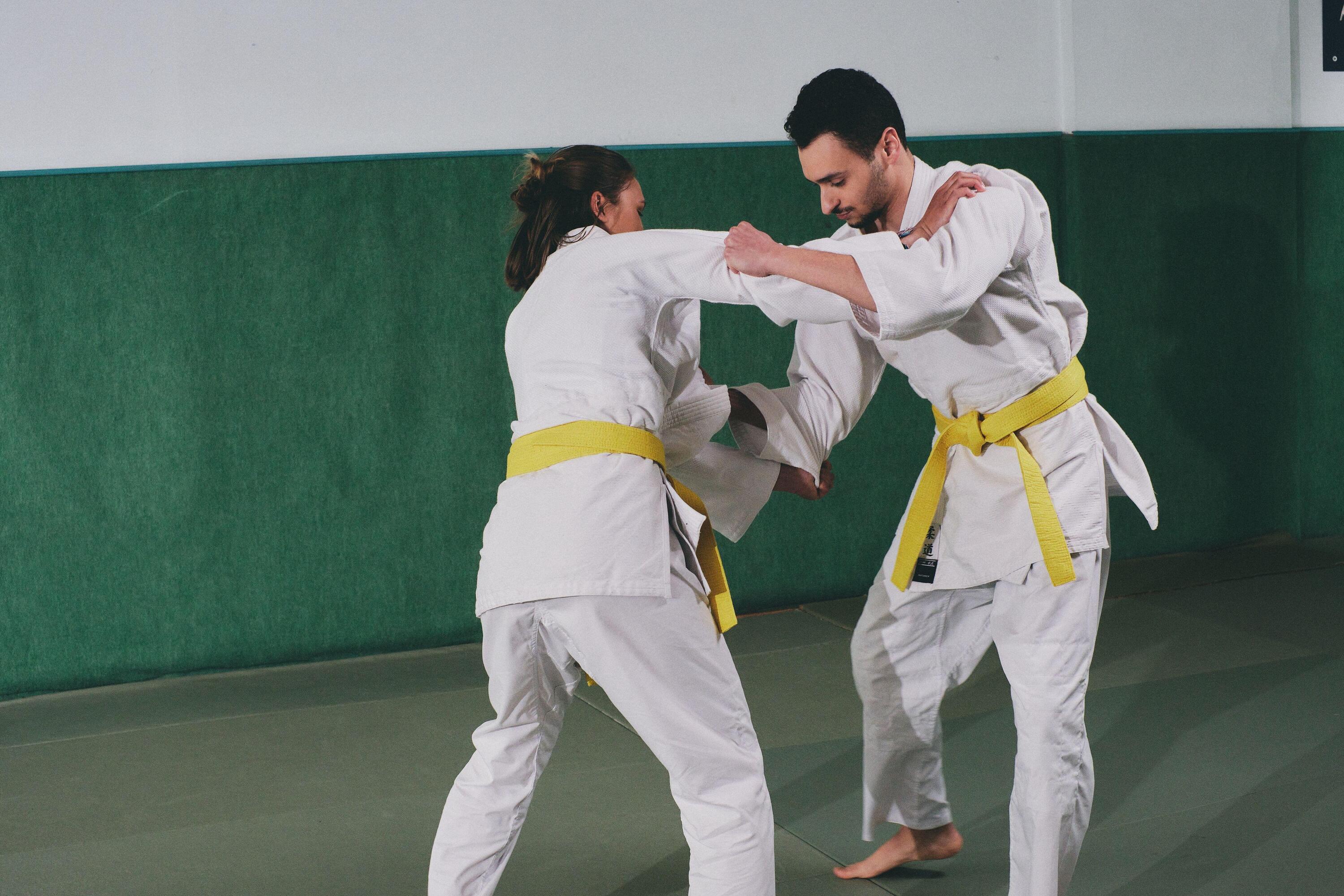 Kimono adulto judo 100 bianco 11/14