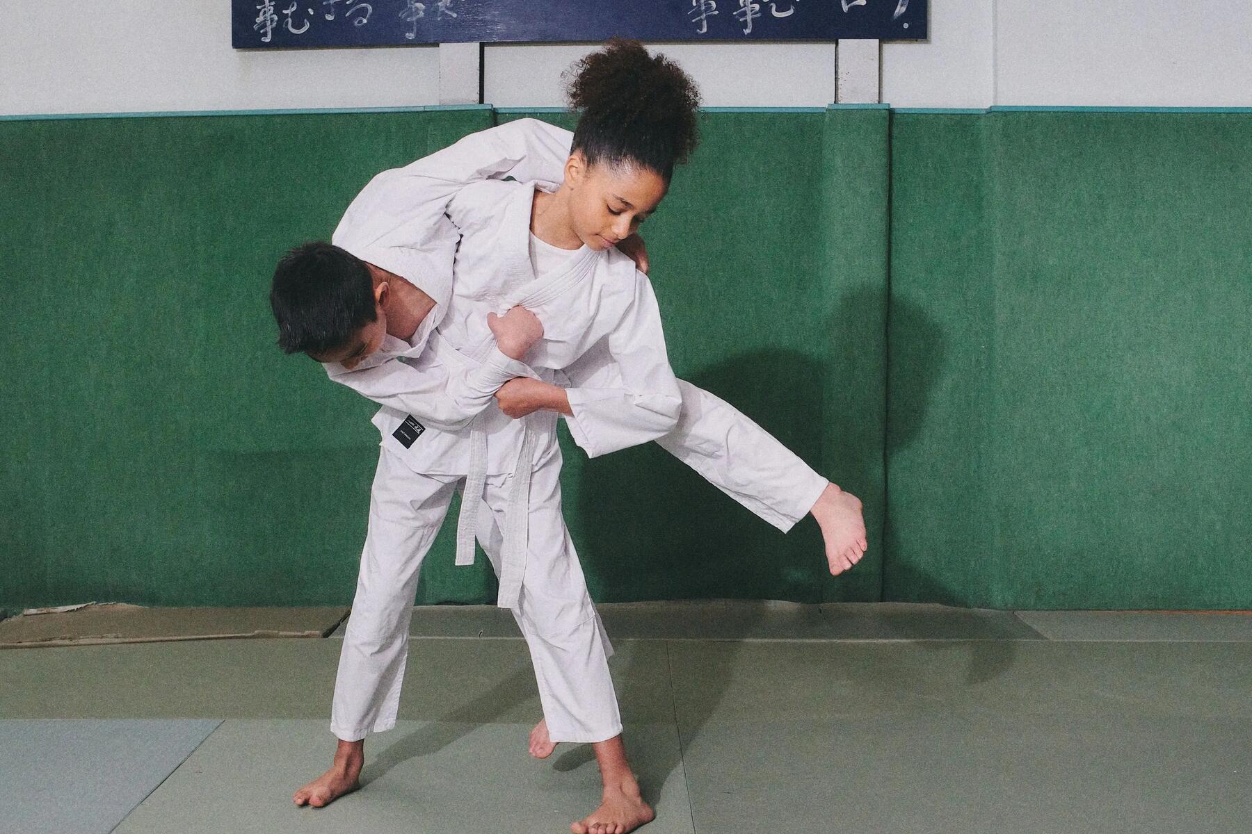 outshock judo kinderen