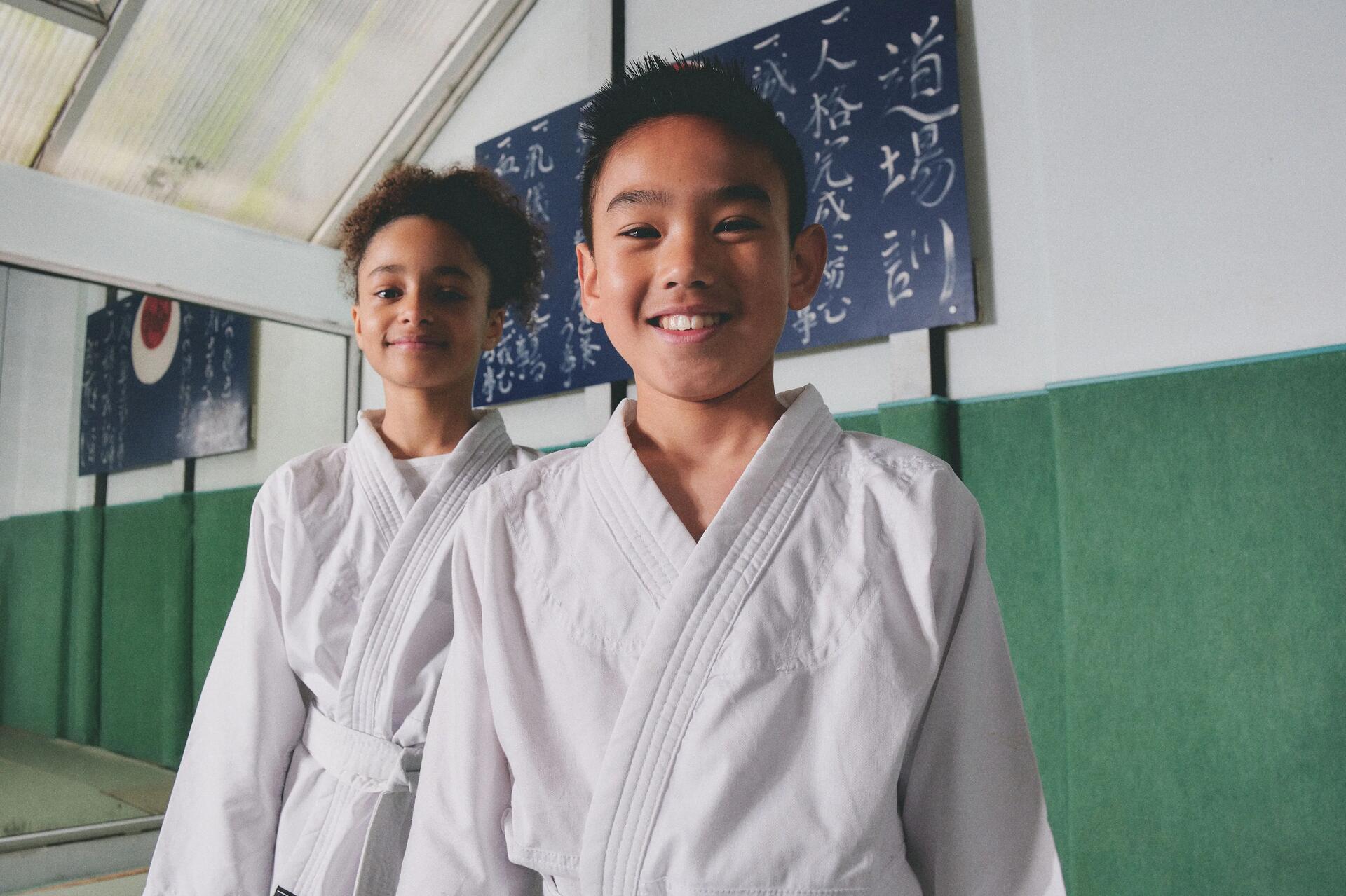 hoe kies je de juiste maat judo pak?