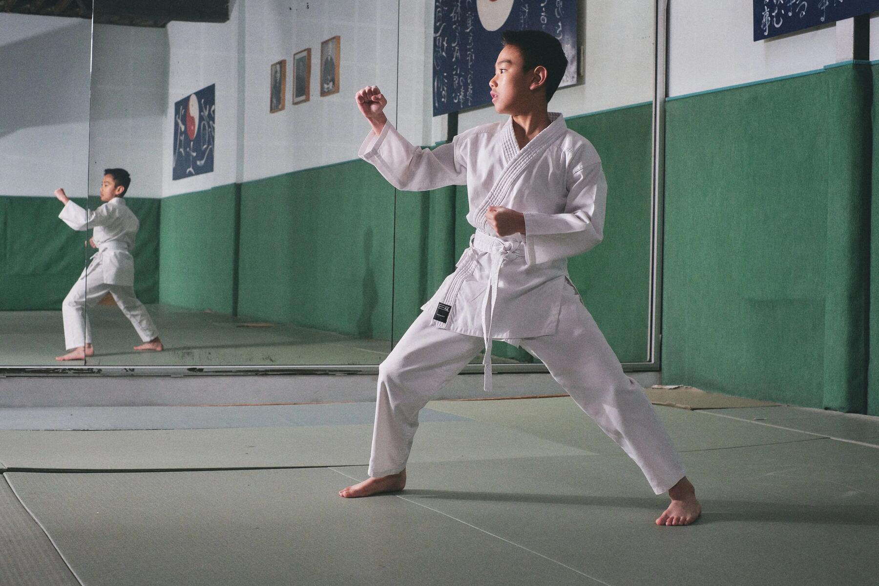 Kimono, ceinture et zori : comment bien choisir son équipement ?