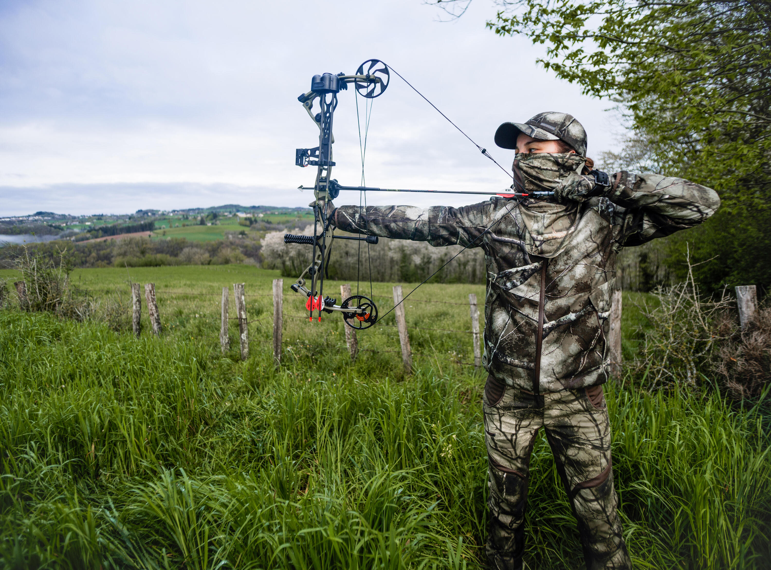 Regenjacke 500 Damen wasserdicht geräuscharm Camouflage 12/13